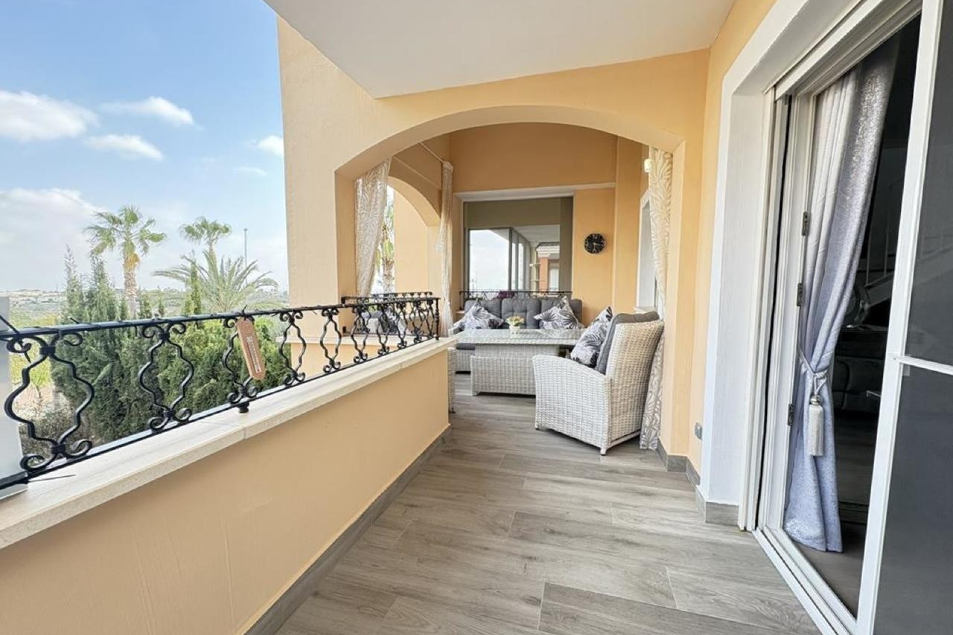 Revente - Appartement -
Altaona Golf & Country Village - Altaona Golf and Country Village