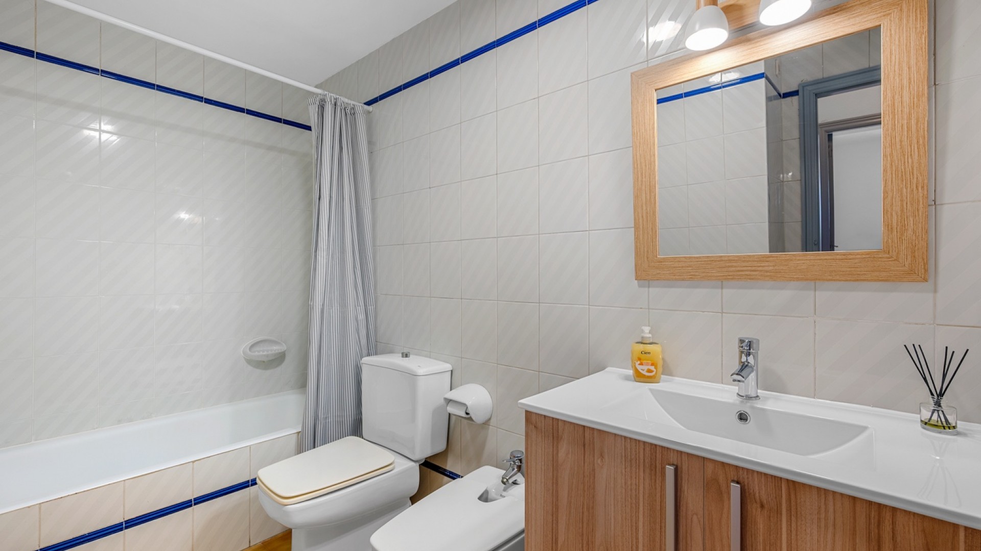 Revente - Appartement -
Altea