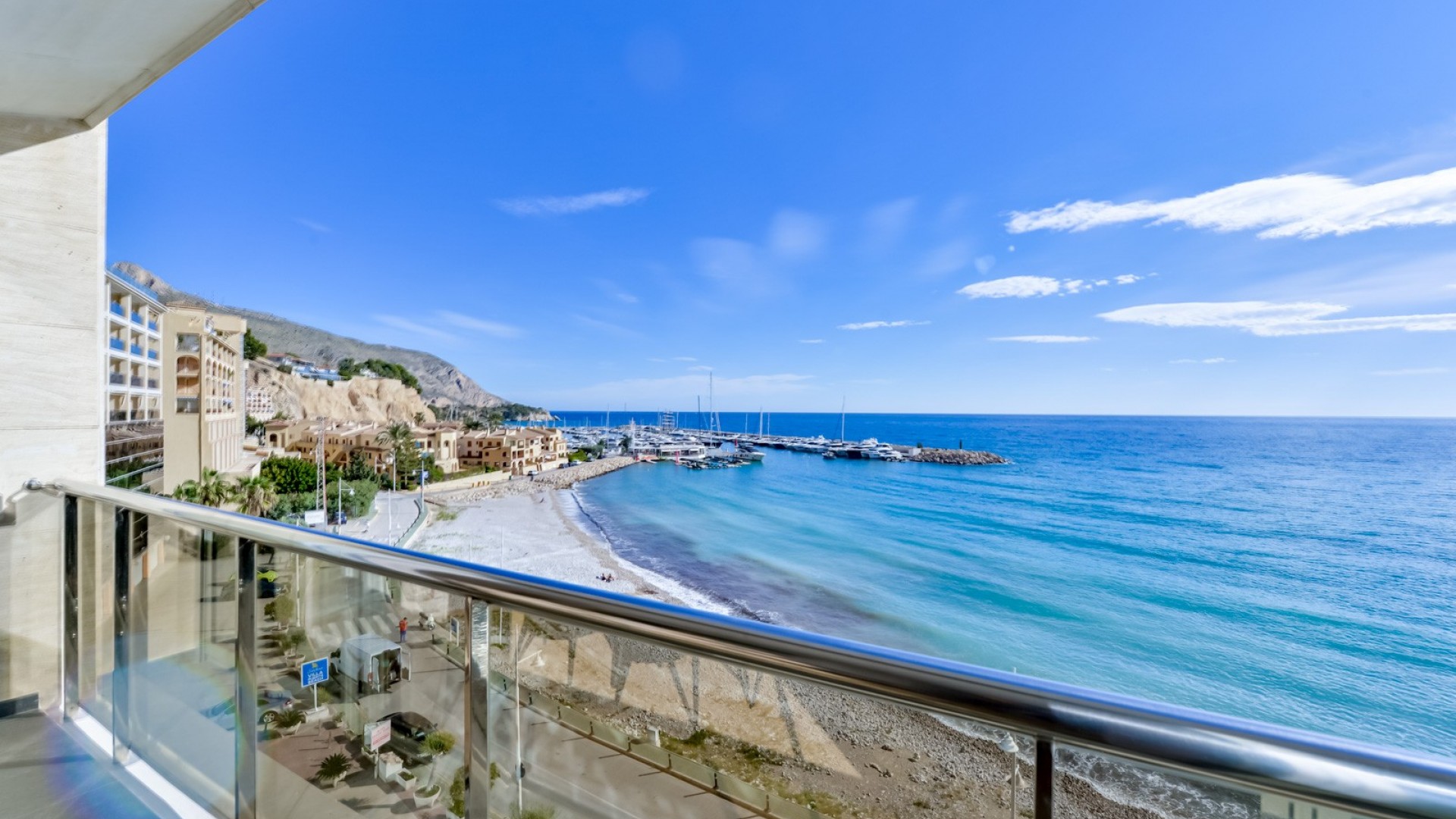Revente - Appartement -
Altea