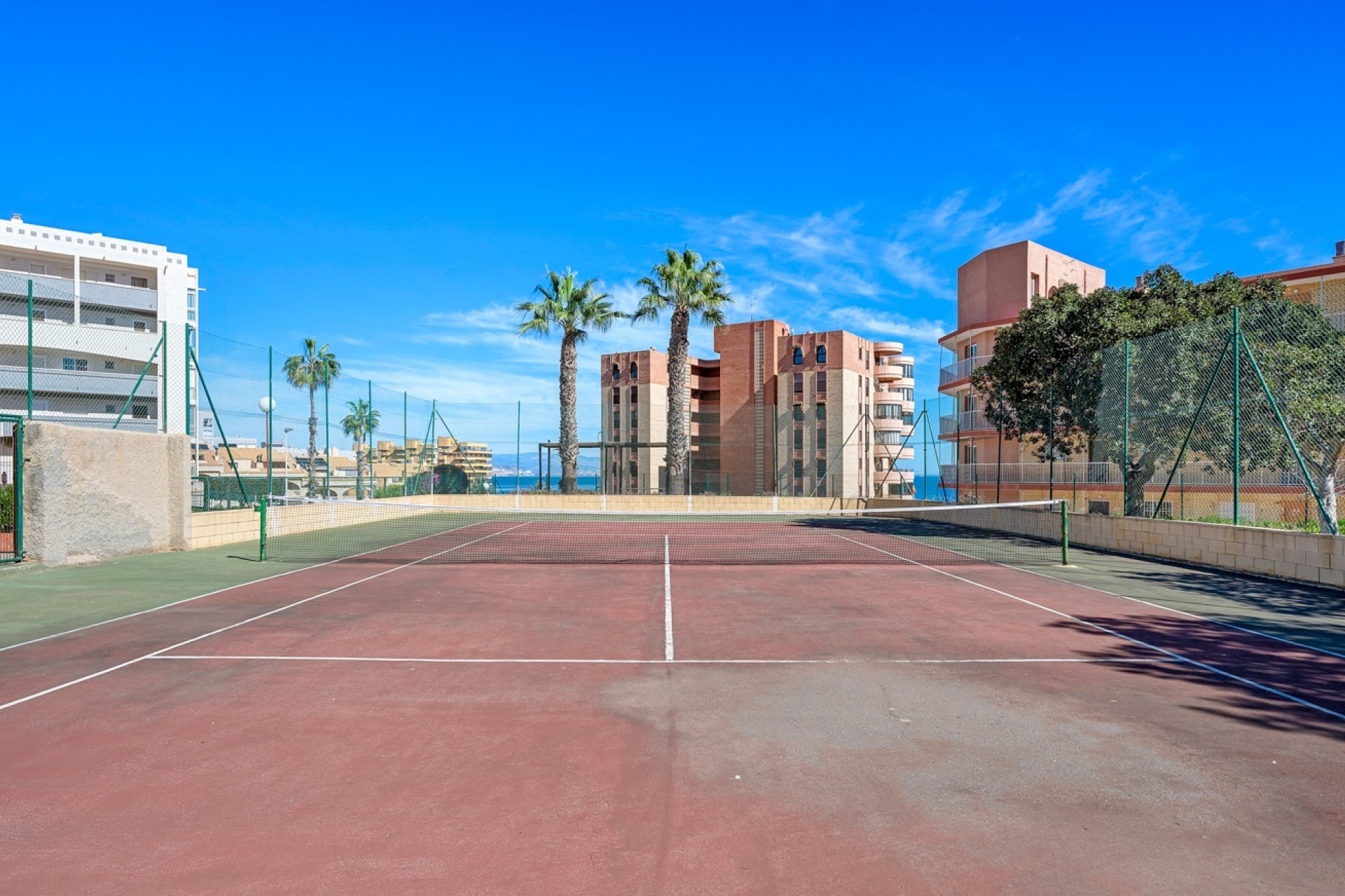 Revente - Appartement -
Arenales del Sol - Segunda linea playa
