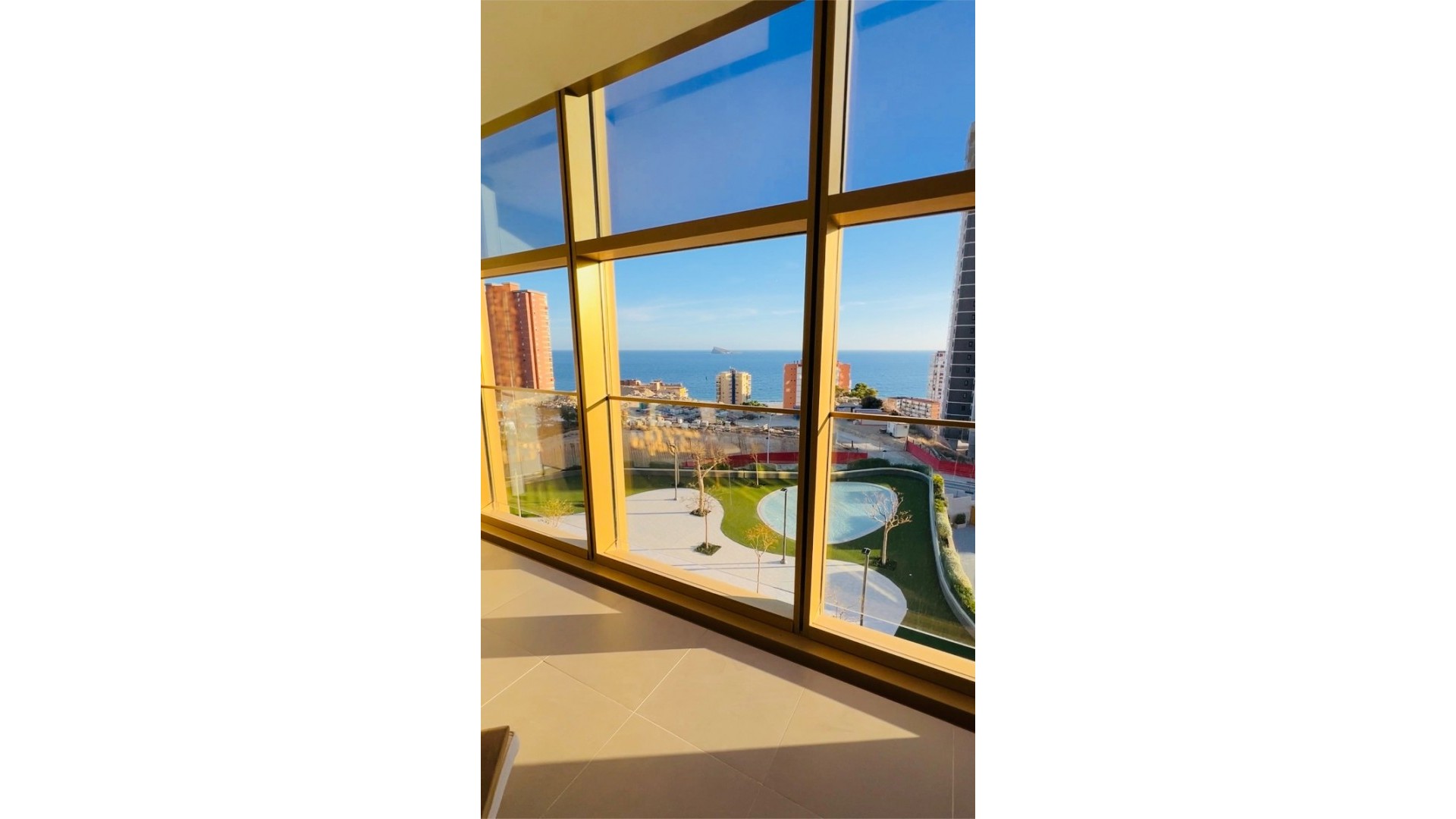 Revente - Appartement -
Benidorm - Poniente