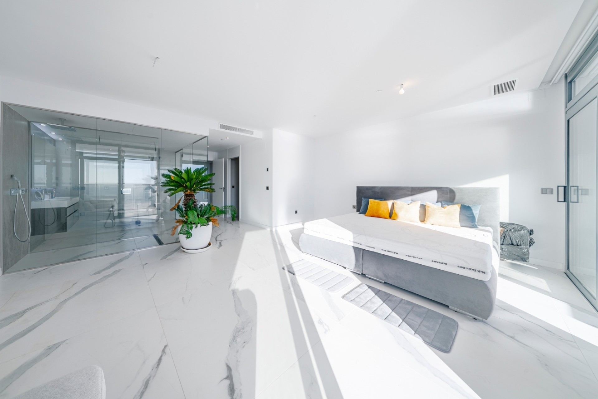 Revente - Appartement -
Benidorm