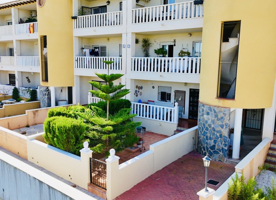 Revente - Appartement -
Cabo Roig