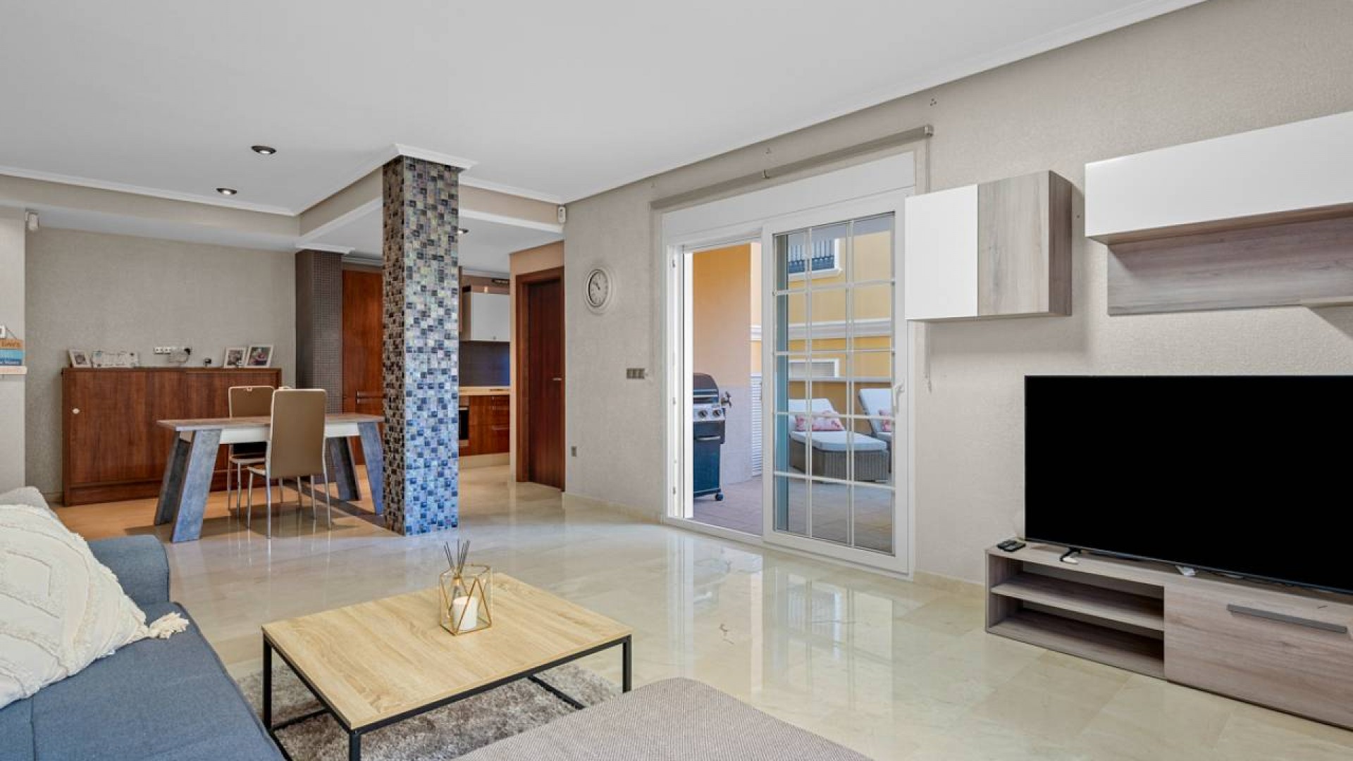 Revente - Appartement -
Cabo Roig