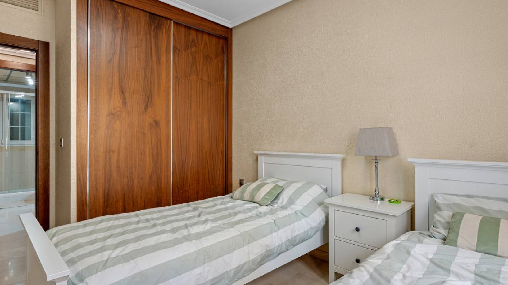 Revente - Appartement -
Cabo Roig