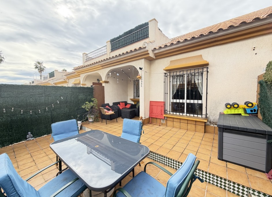 Revente - Appartement -
Cabo Roig