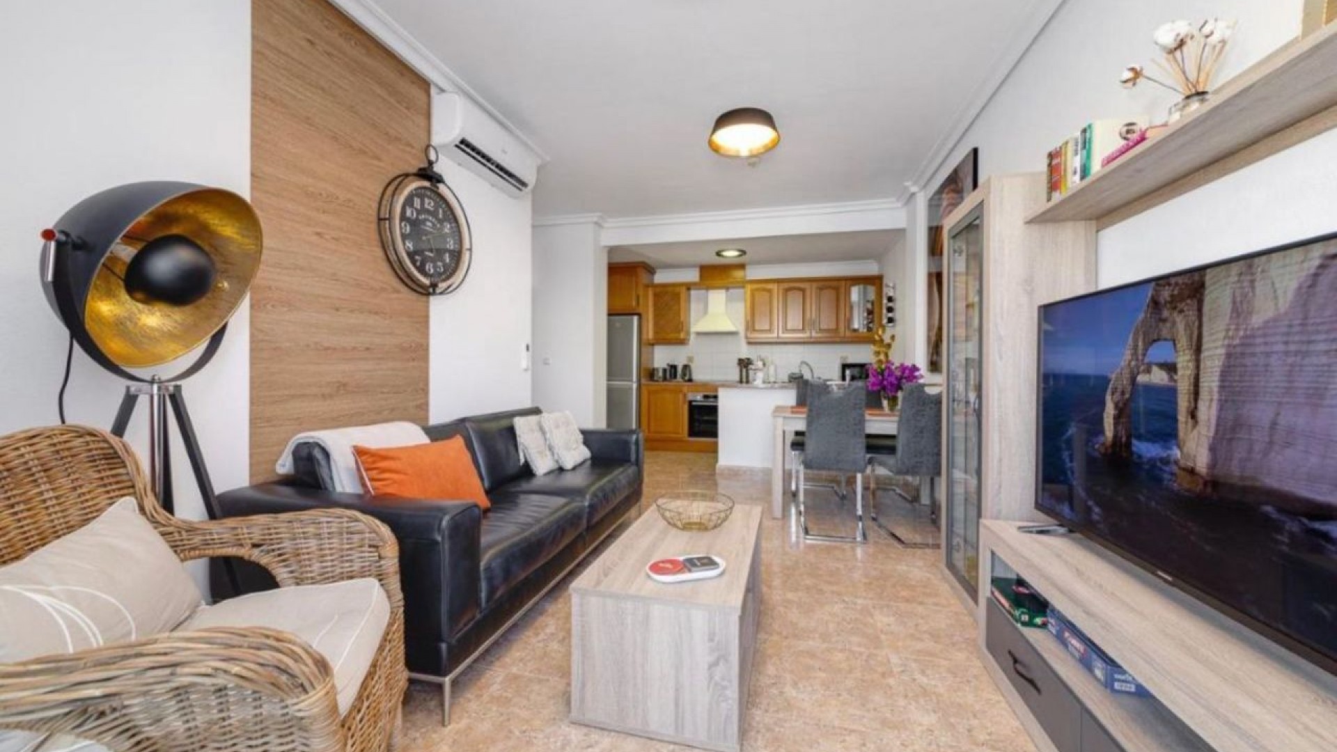 Revente - Appartement -
Cabo Roig