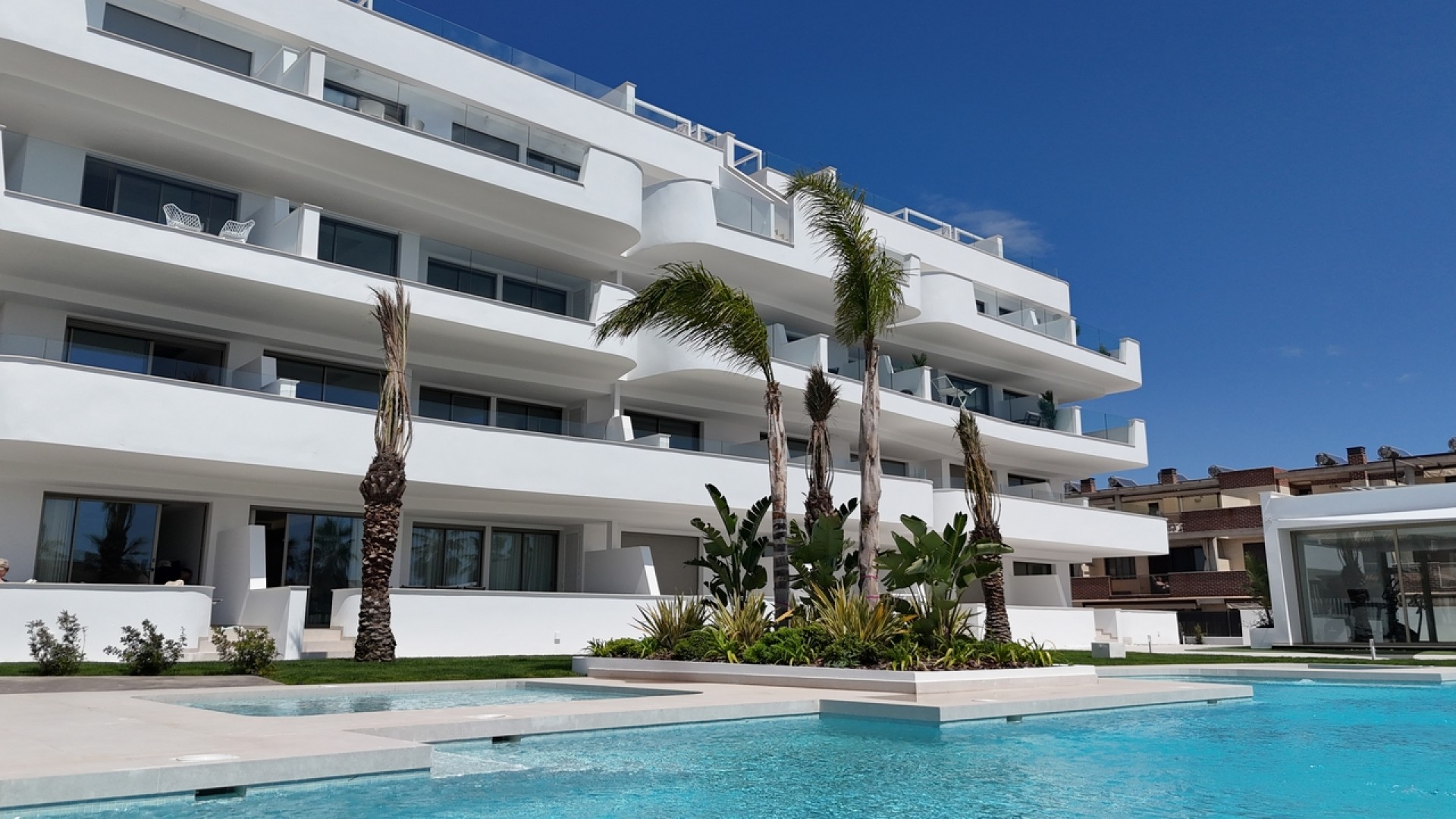 Revente - Appartement -
Cabo Roig