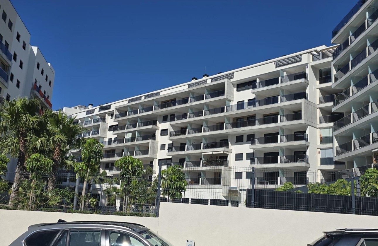 Revente - Appartement -
Campoamor - Dehesa de campoamor
