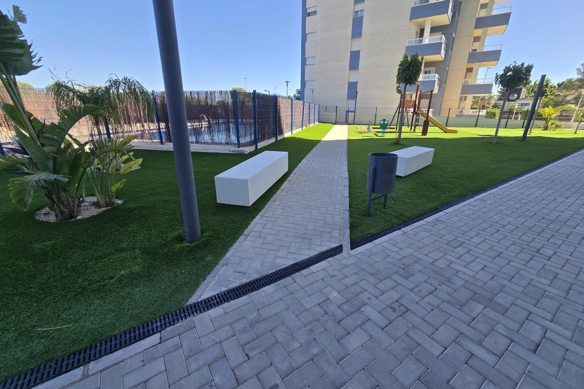 Revente - Appartement -
Campoamor - Dehesa de campoamor
