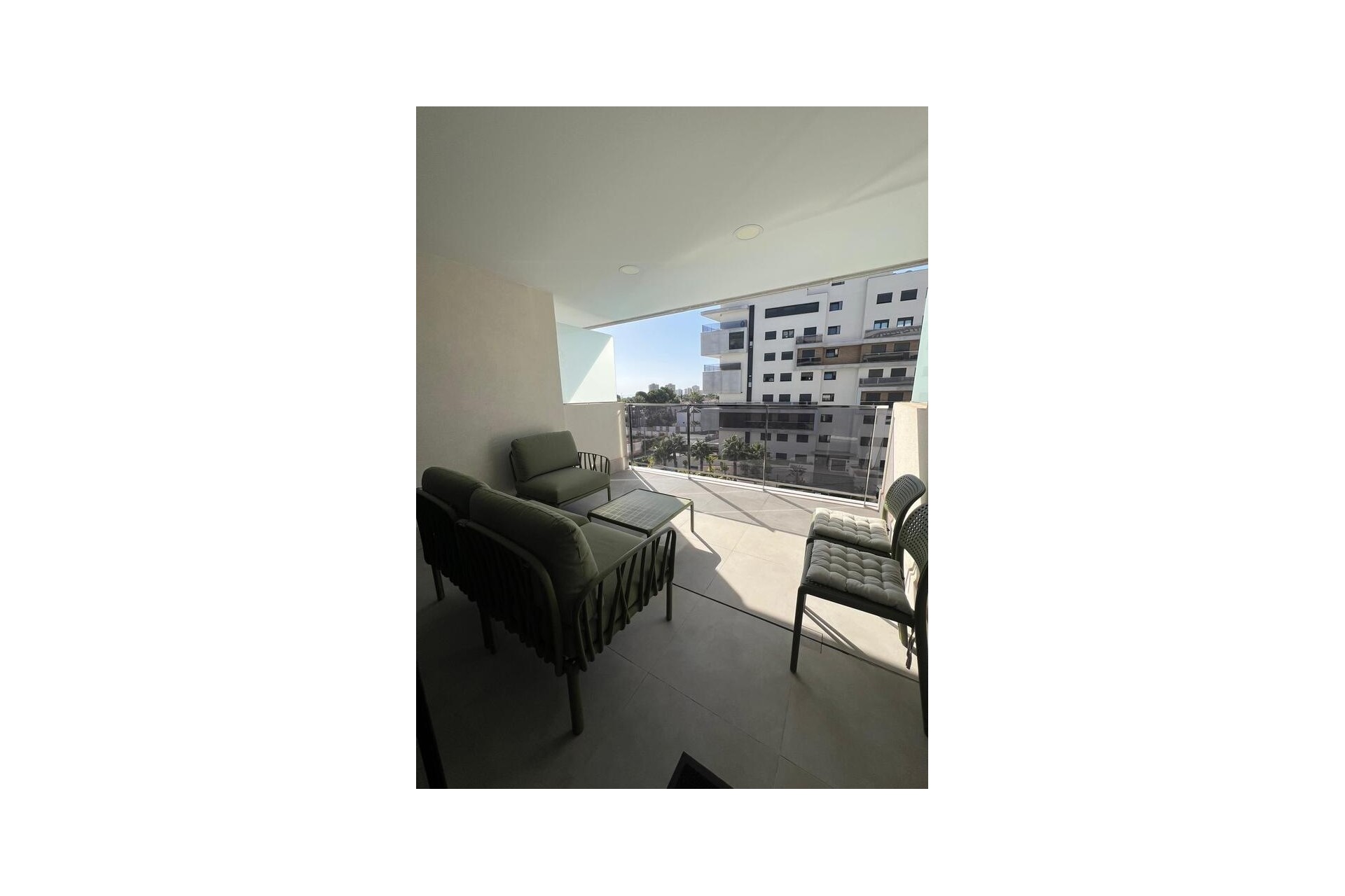 Revente - Appartement -
Campoamor
