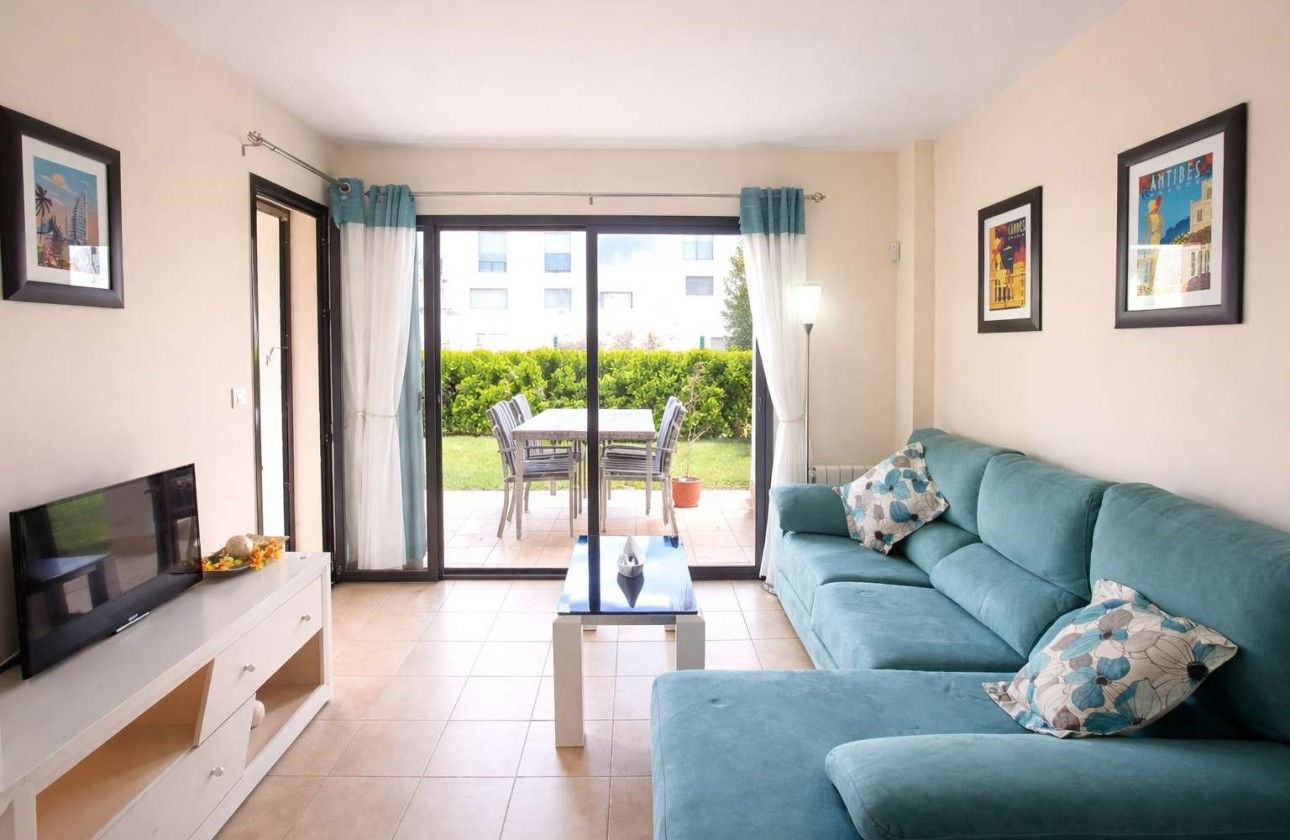 Revente - Appartement -
Corvera