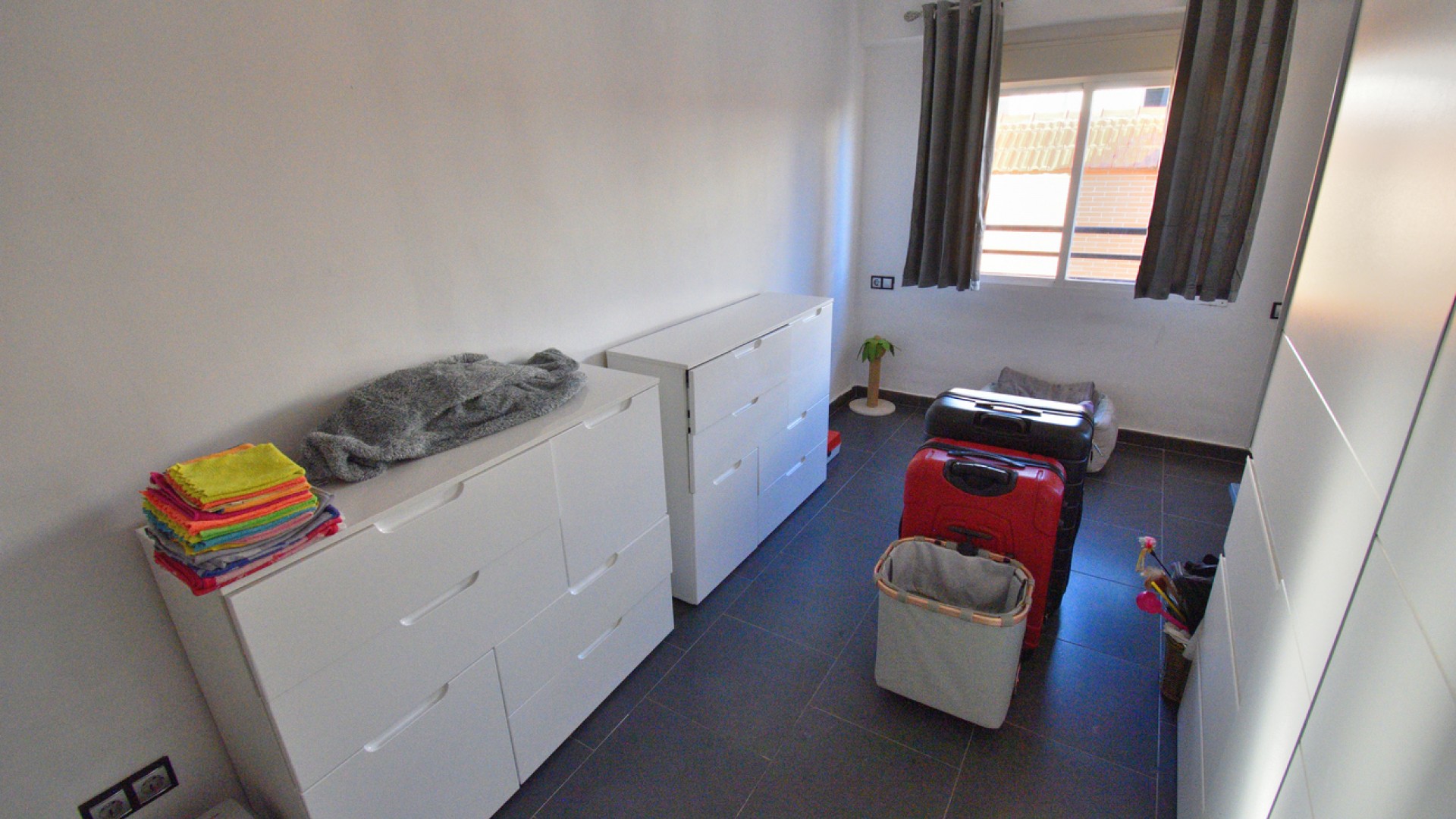 Revente - Appartement -
Daya Nueva