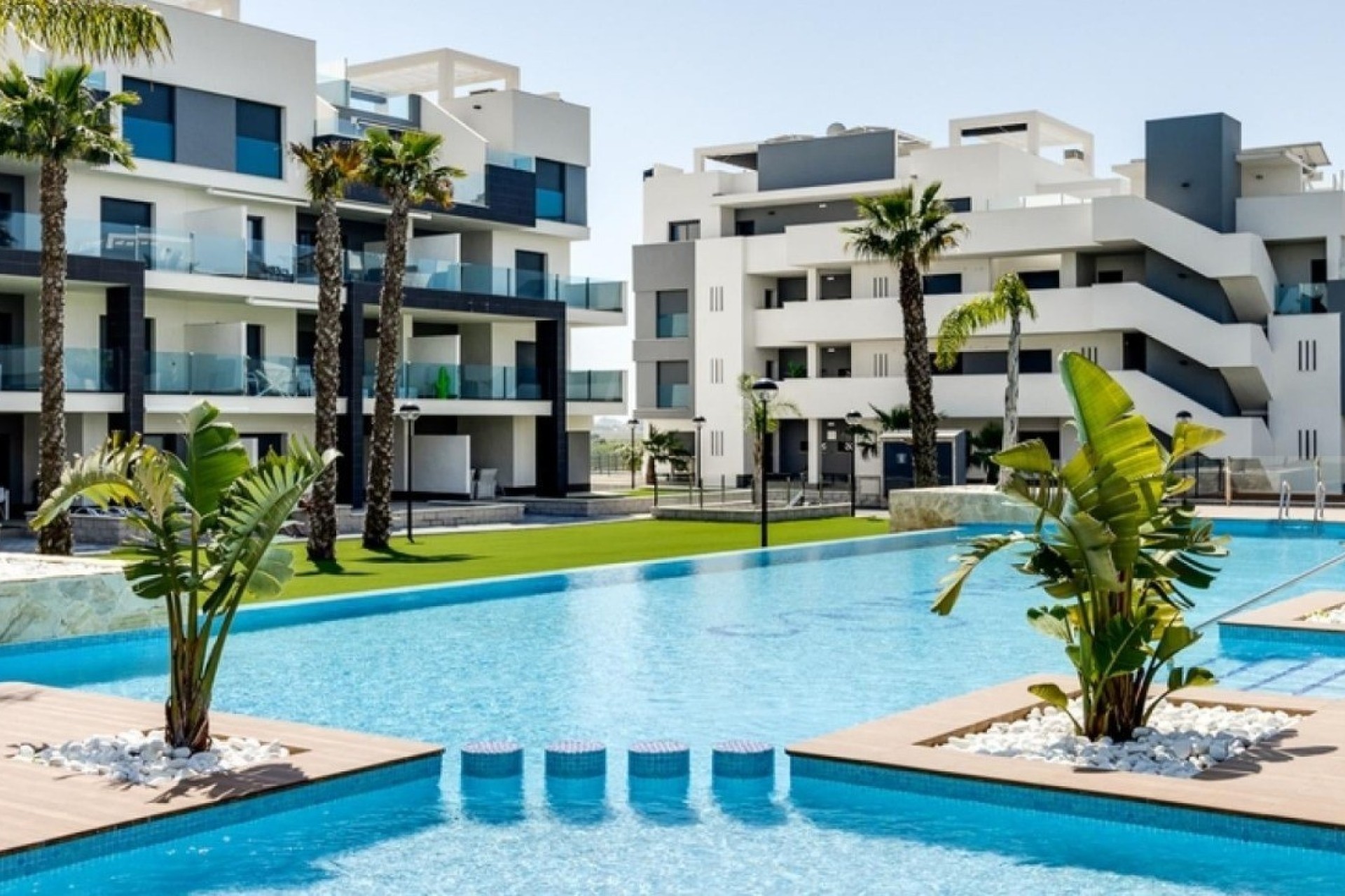 Revente - Appartement -
El Raso