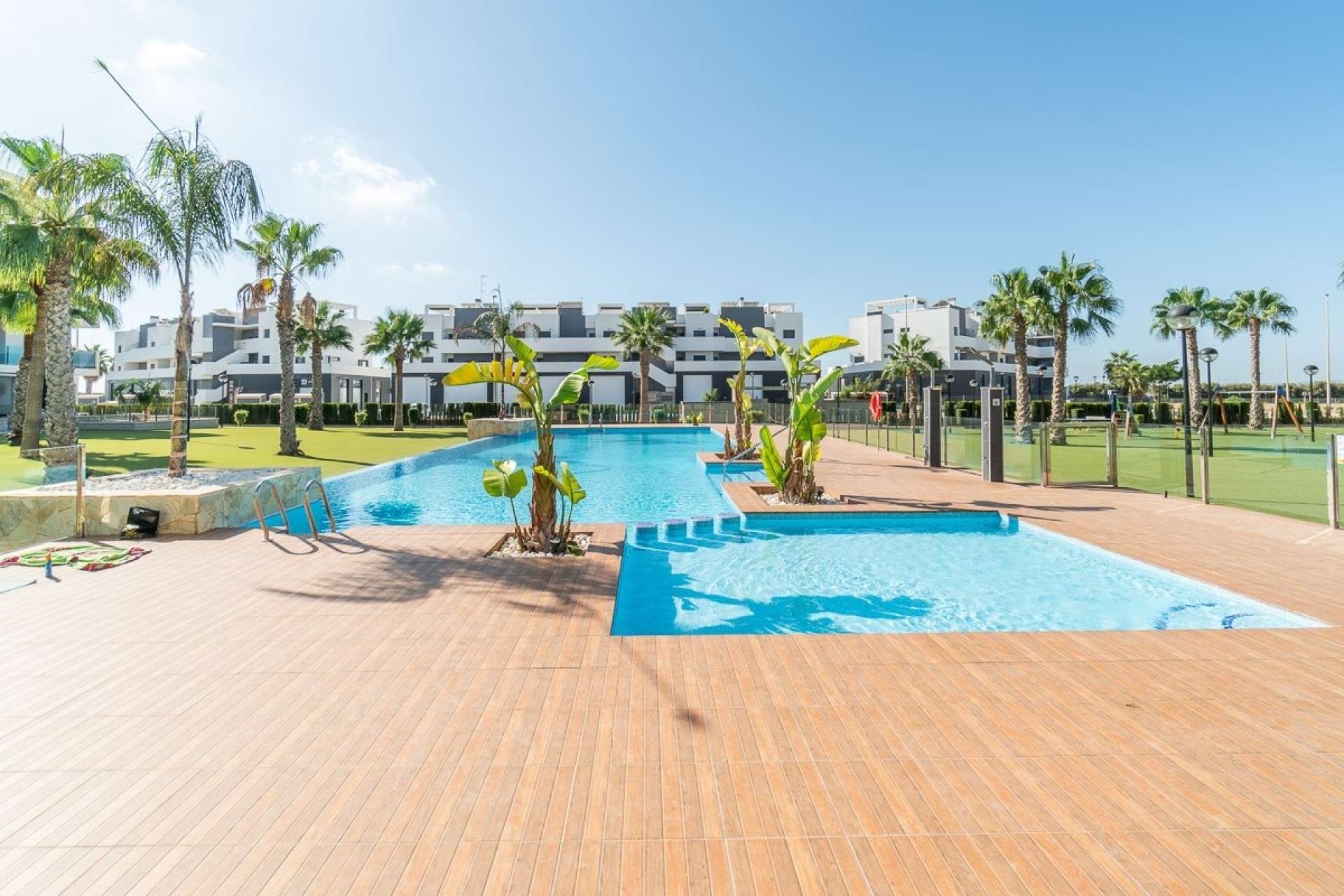 Revente - Appartement -
El Raso