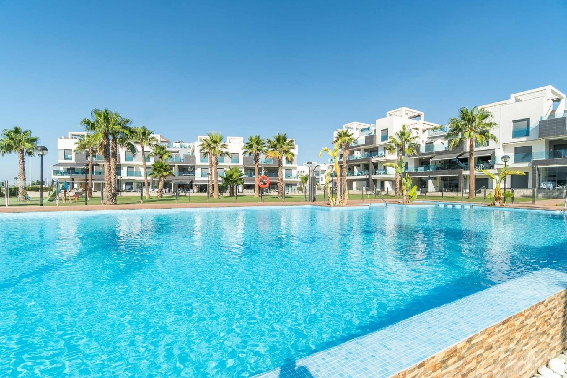 Revente - Appartement -
El Raso