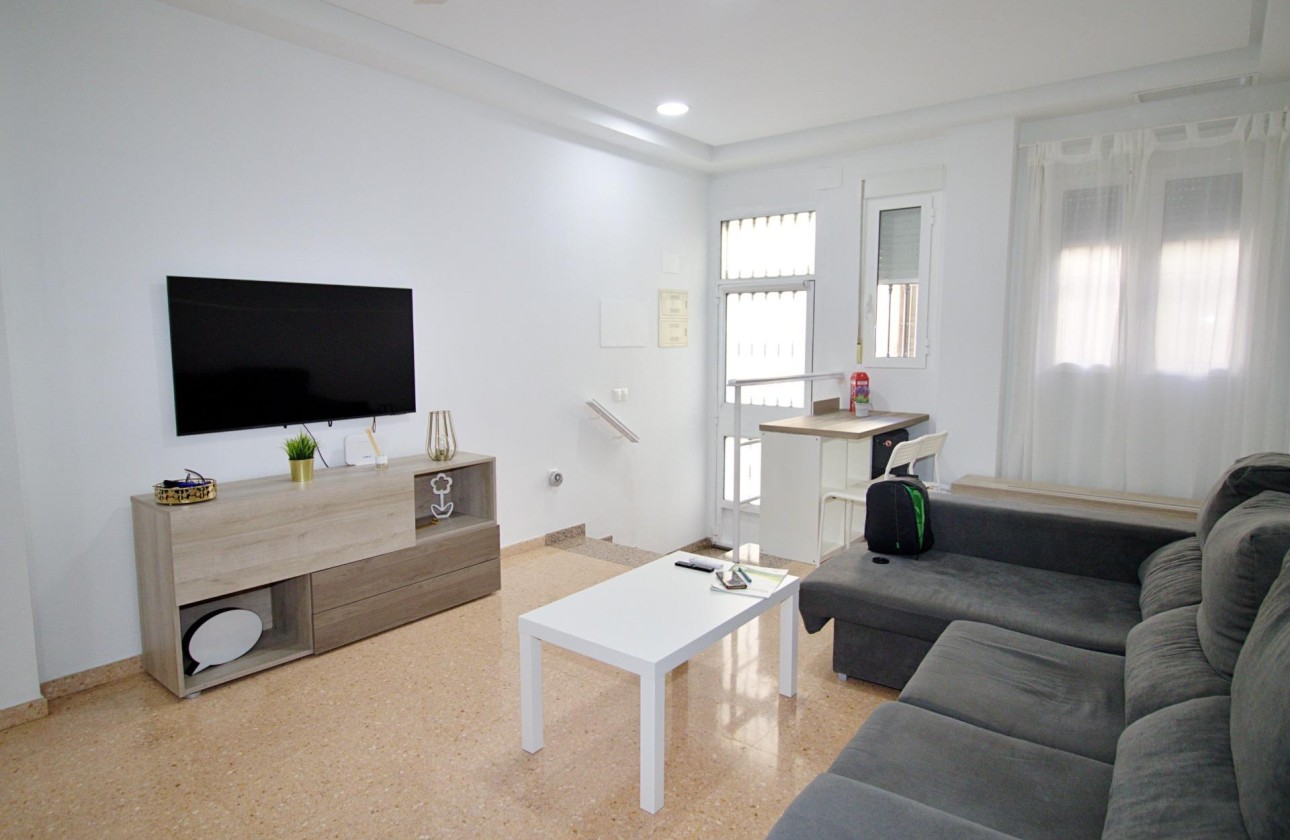 Revente - Appartement -
Elche - Plaza Madrid