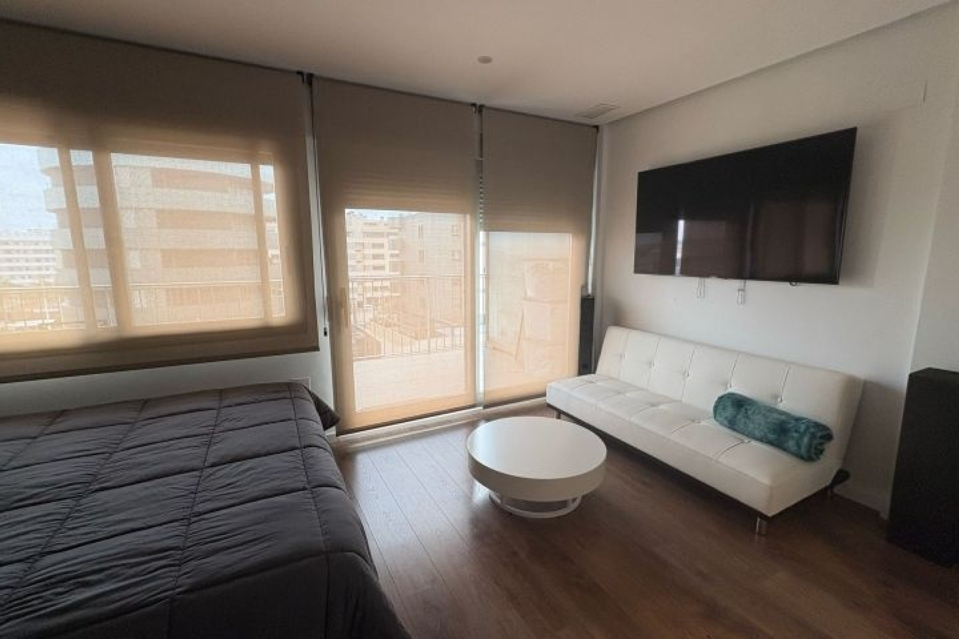 Revente - Appartement -
Elche