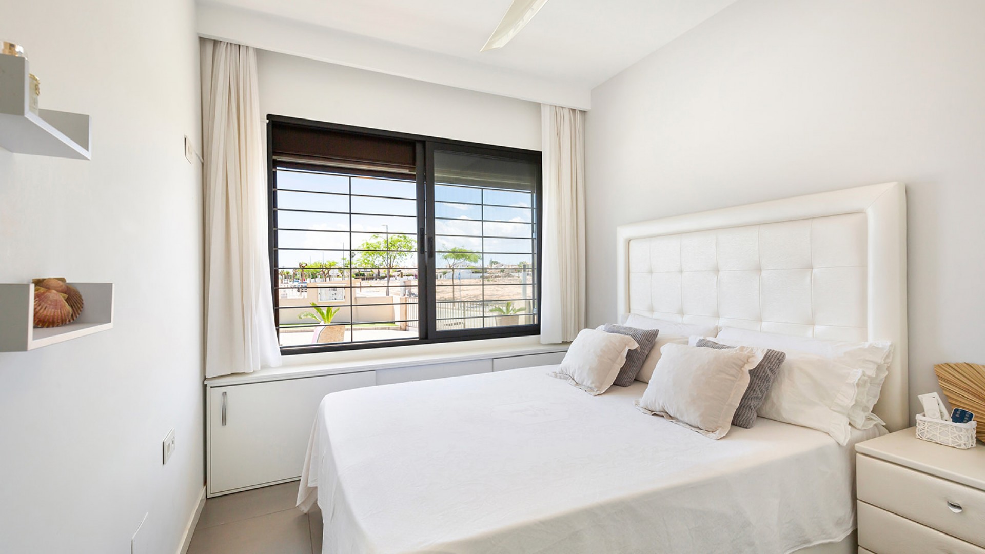 Revente - Appartement -
Elche