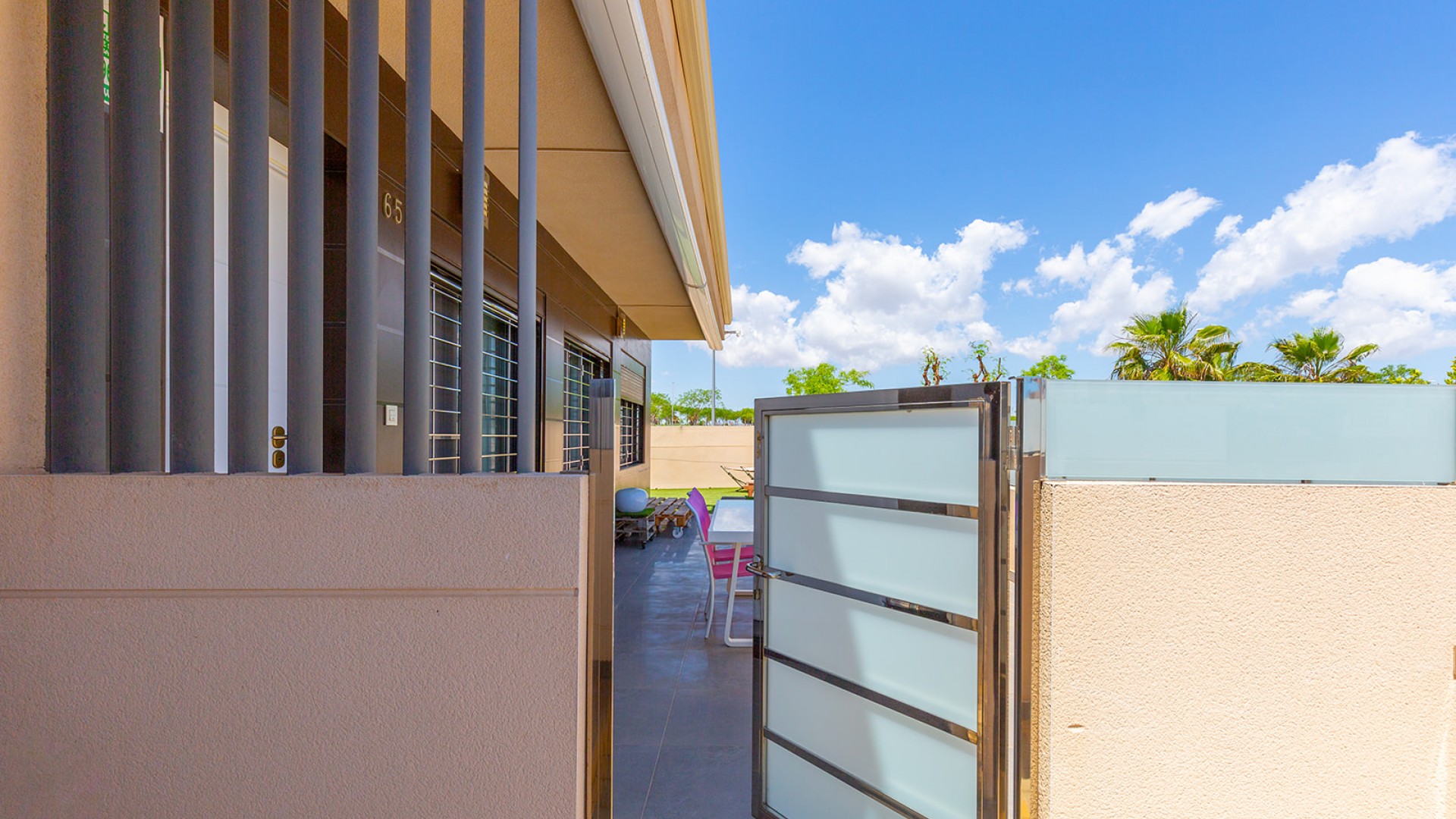 Revente - Appartement -
Elche