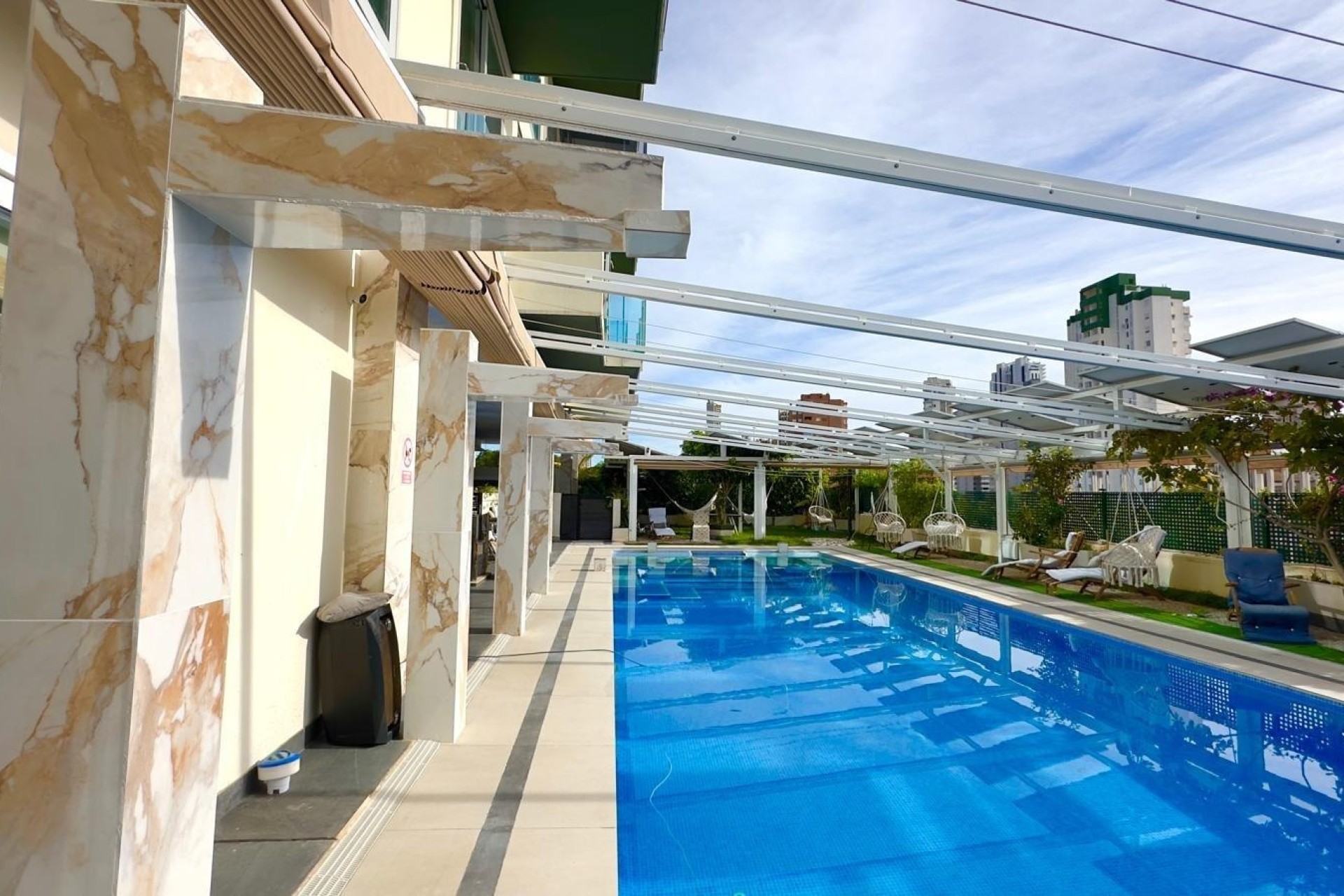 Revente - Appartement -
Finestrat