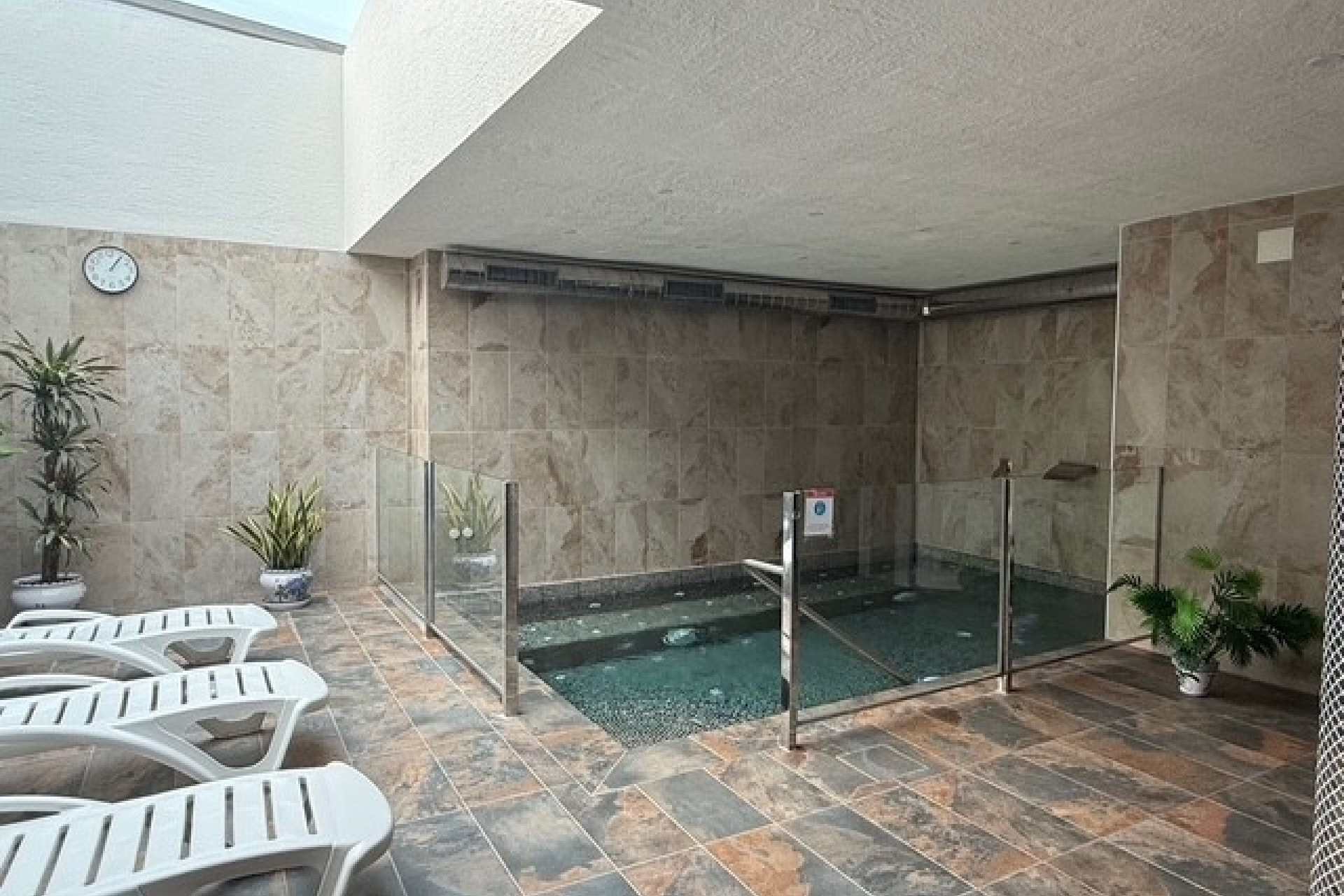 Revente - Appartement -
Guardamar del Segura - Costa Blanca
