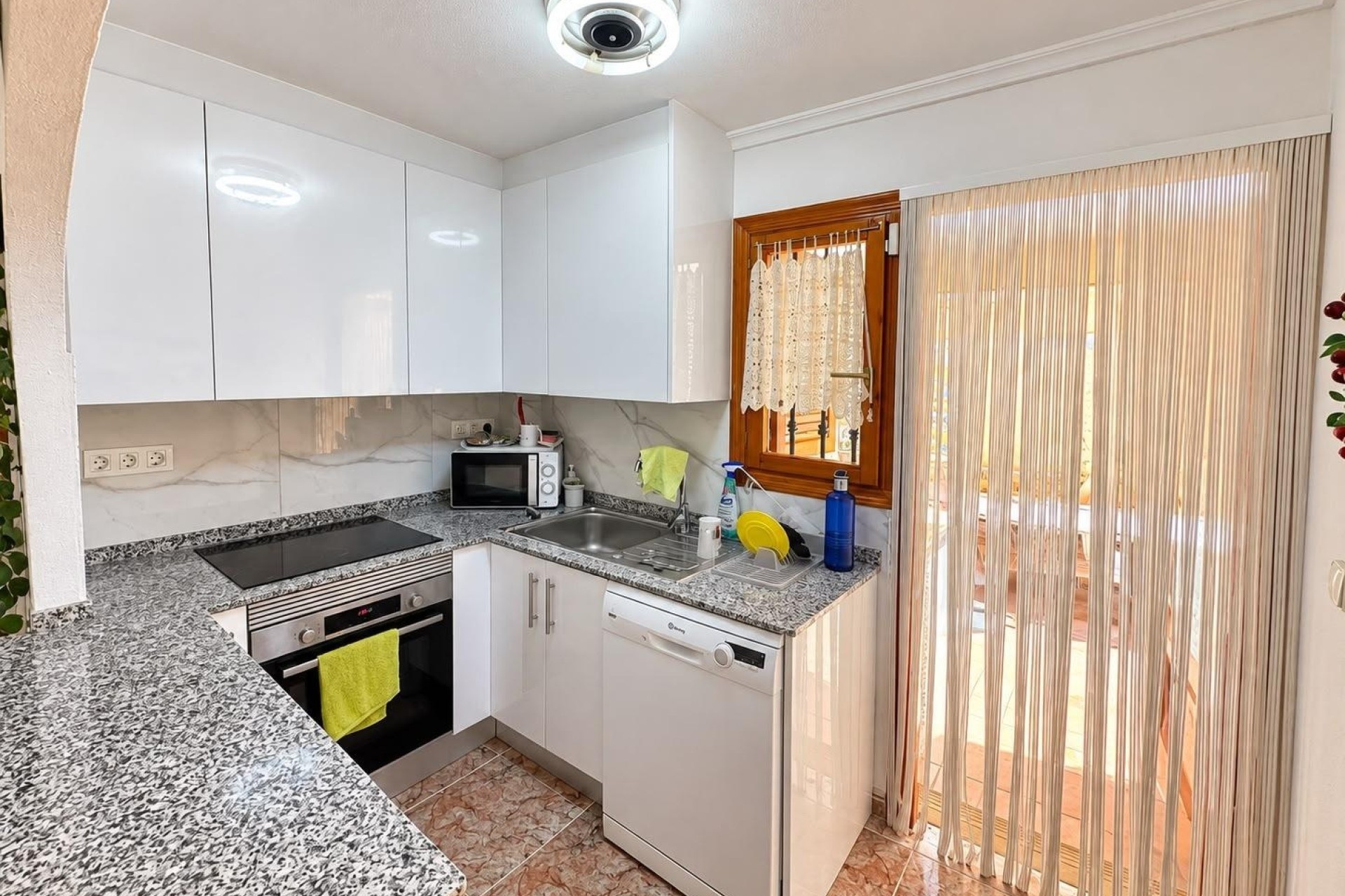 Revente - Appartement -
Guardamar del Segura - El Moncayo