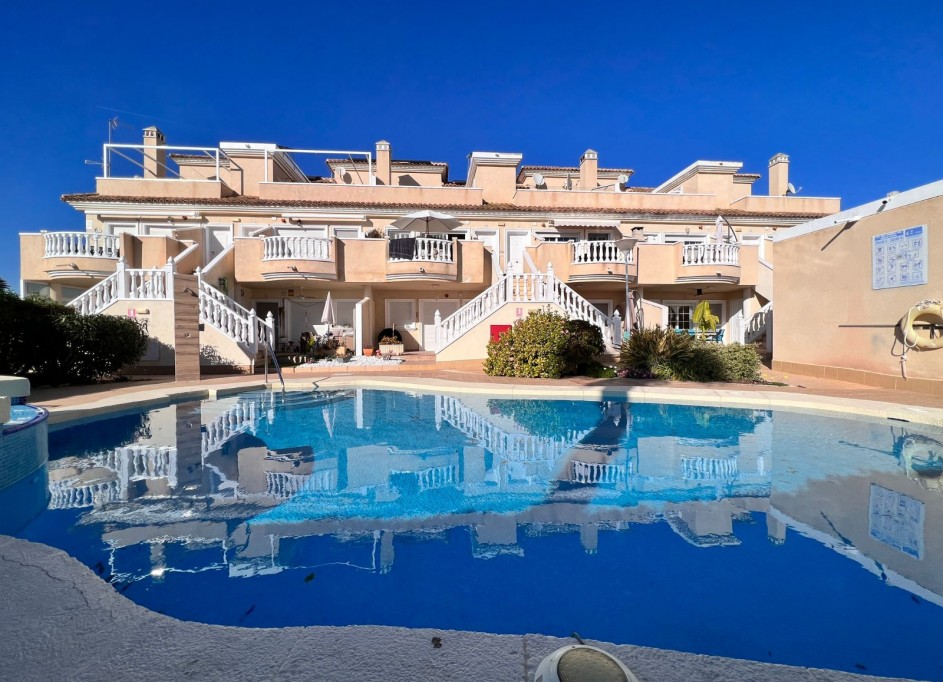 Revente - Appartement -
Guardamar del Segura - EL RASO