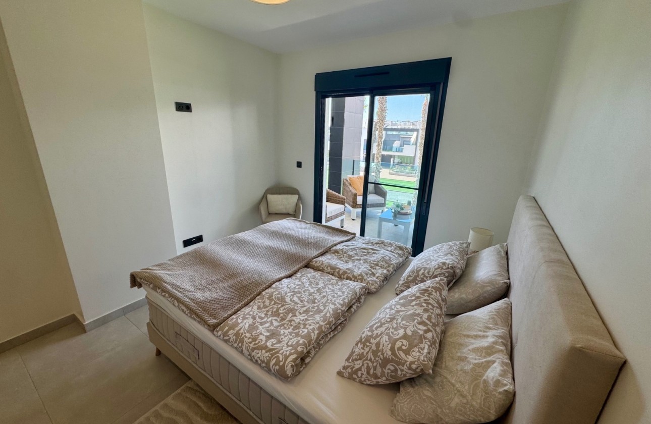 Revente - Appartement -
Guardamar del Segura - El Raso