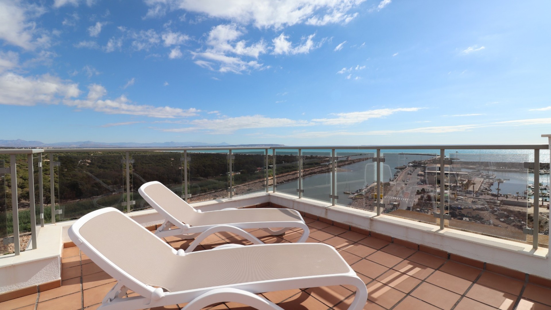 Revente - Appartement -
Guardamar del Segura - Guardamar del Segura - Town