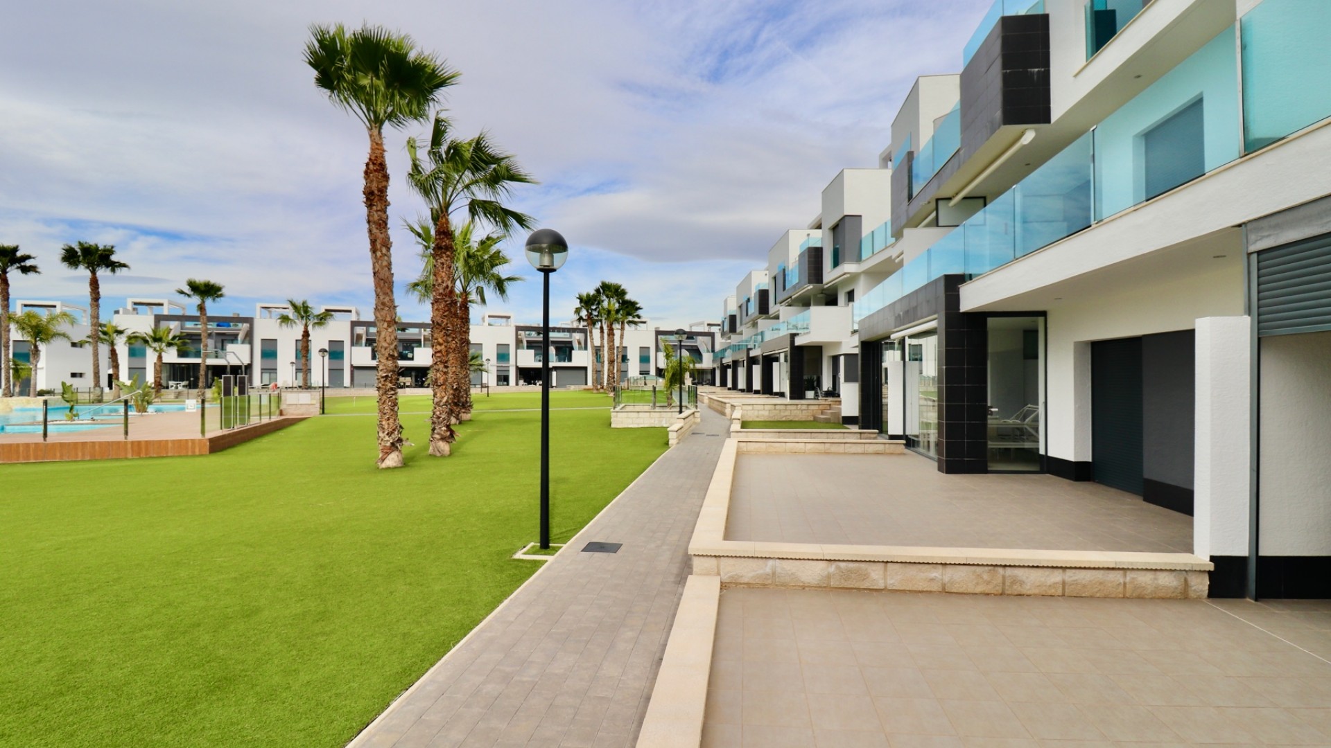 Revente - Appartement -
Guardamar del Segura - Guardamar - El Raso