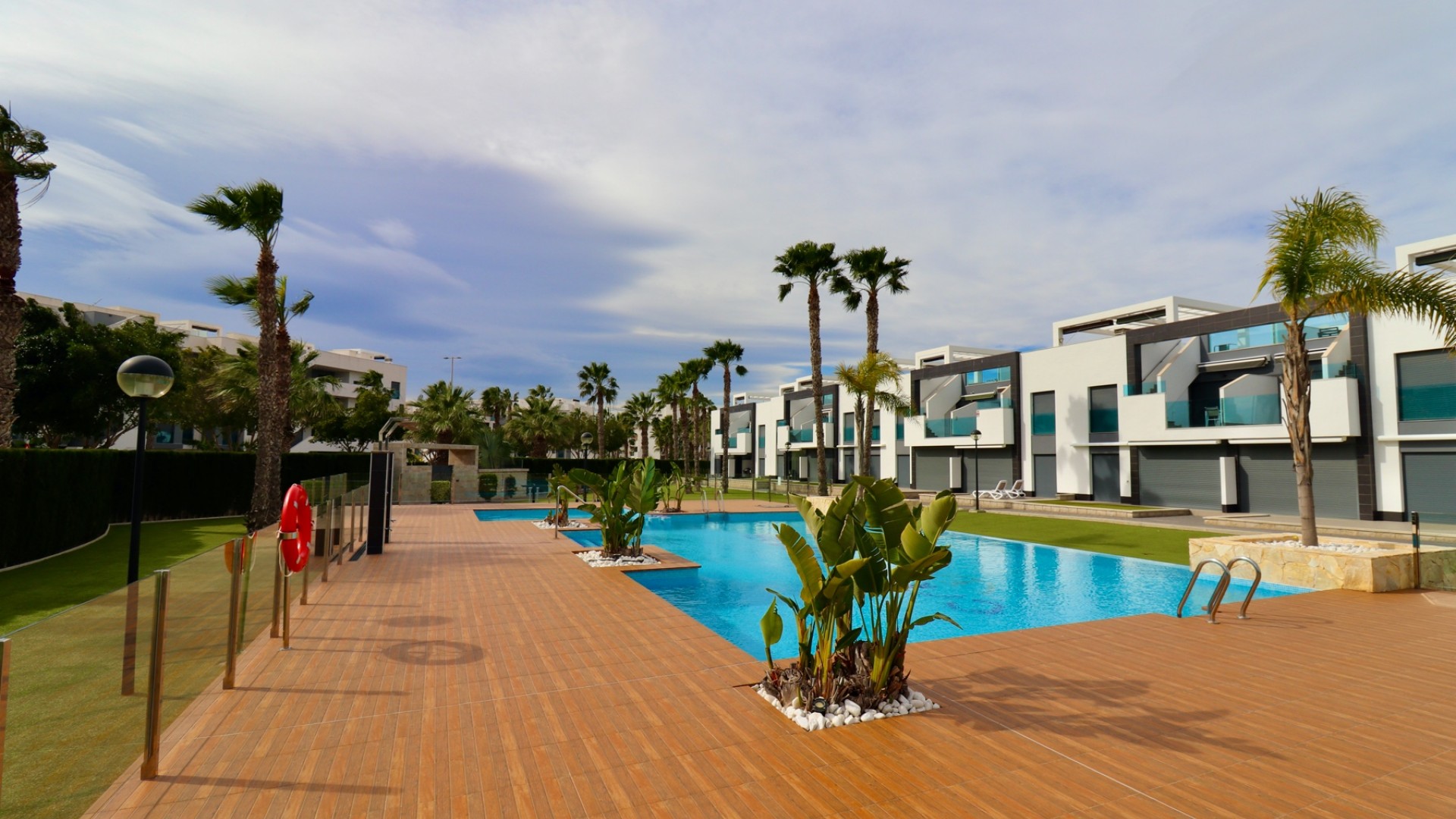 Revente - Appartement -
Guardamar del Segura - Guardamar - El Raso