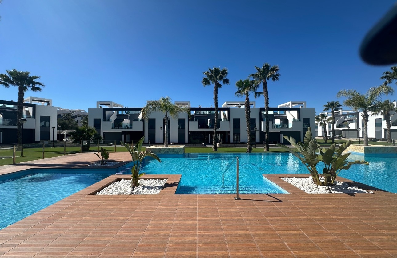 Revente - Appartement -
Guardamar del Segura - Guardamar - El Raso