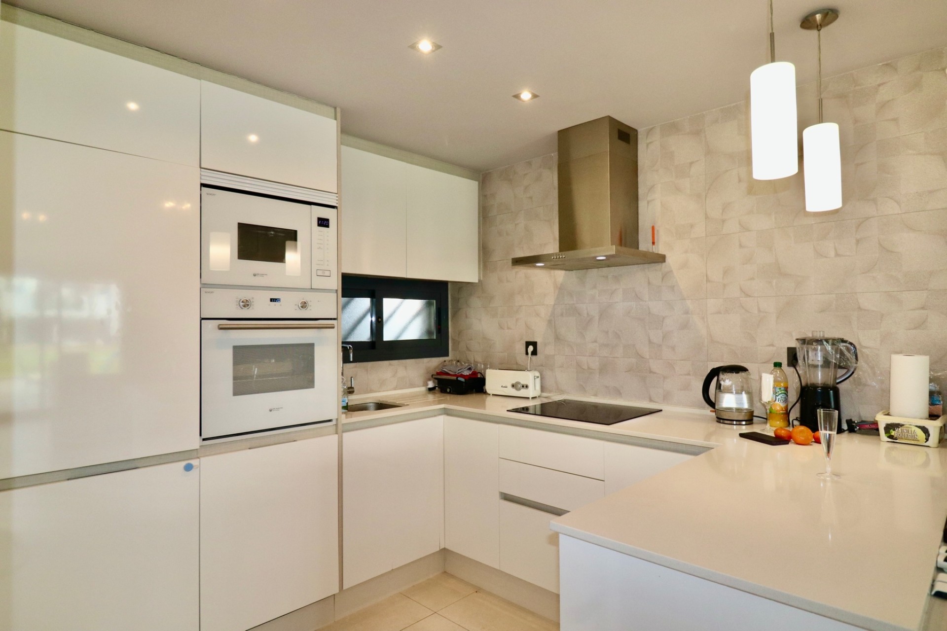 Revente - Appartement -
Guardamar del Segura - Guardamar - El Raso