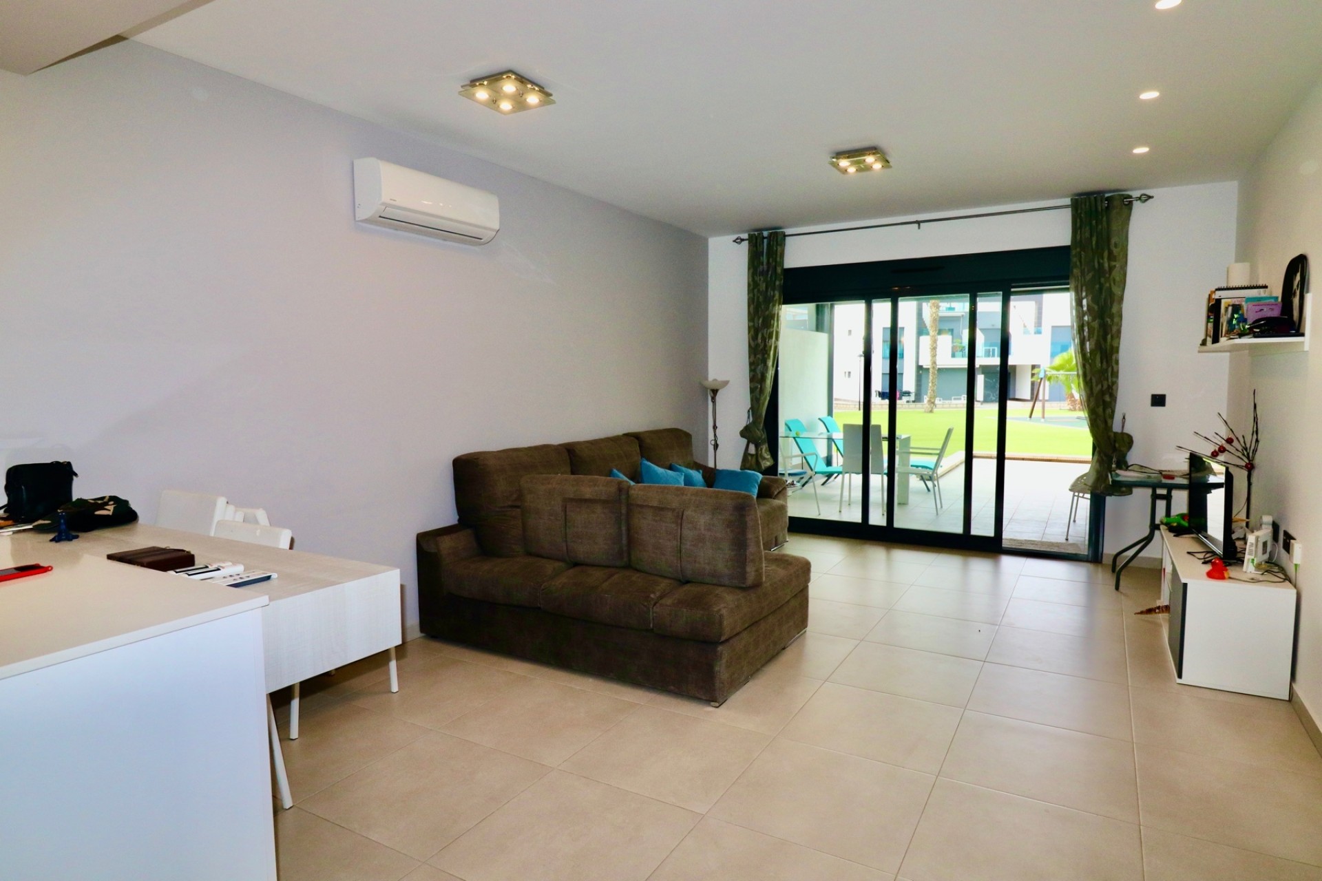 Revente - Appartement -
Guardamar del Segura - Guardamar - El Raso
