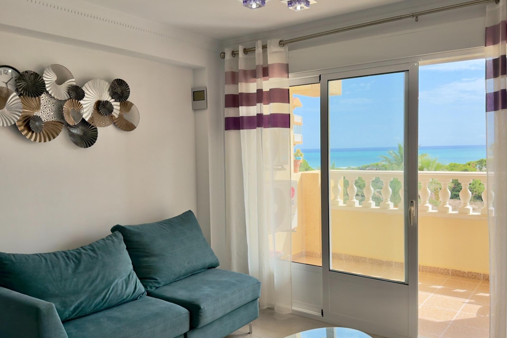 Revente - Appartement -
Guardamar del Segura - Urbanizaciones
