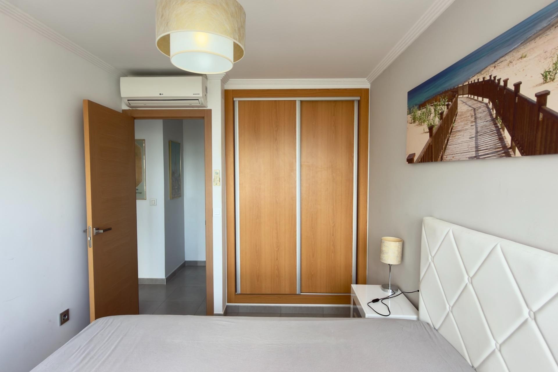 Revente - Appartement -
Guardamar del Segura - Urbanizaciones