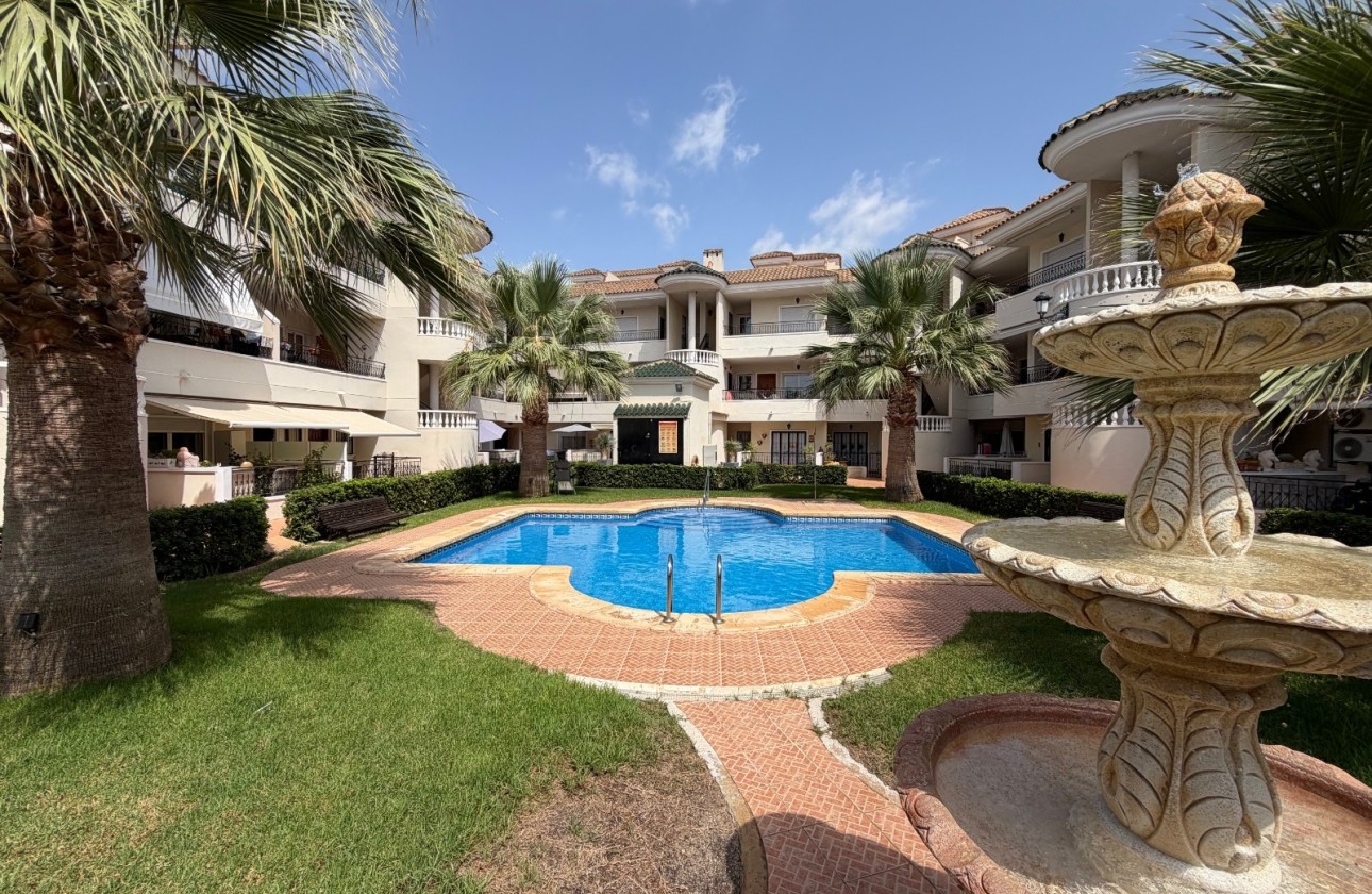 Revente - Appartement -
Jacarilla