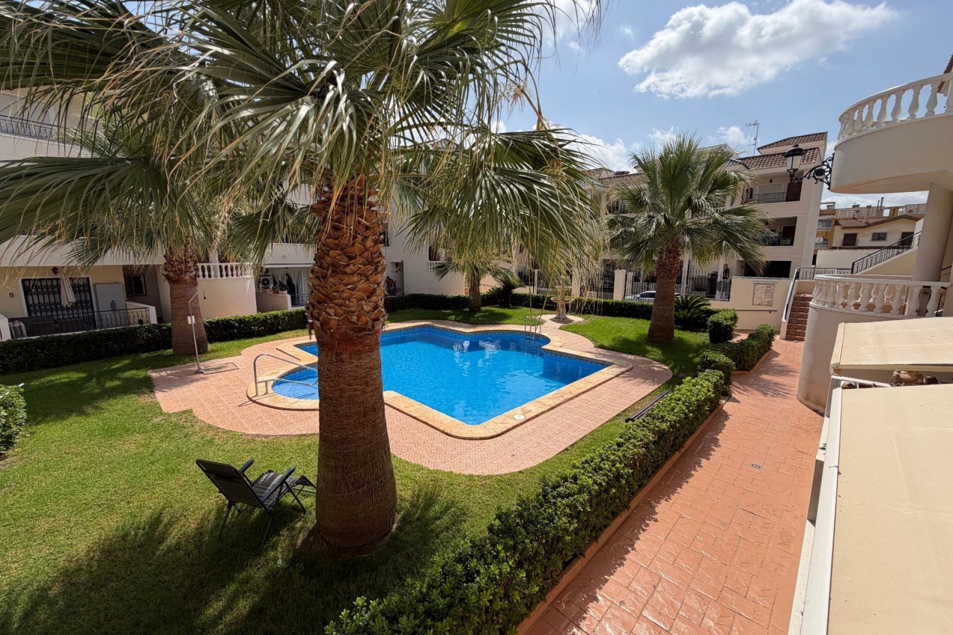Revente - Appartement -
Jacarilla