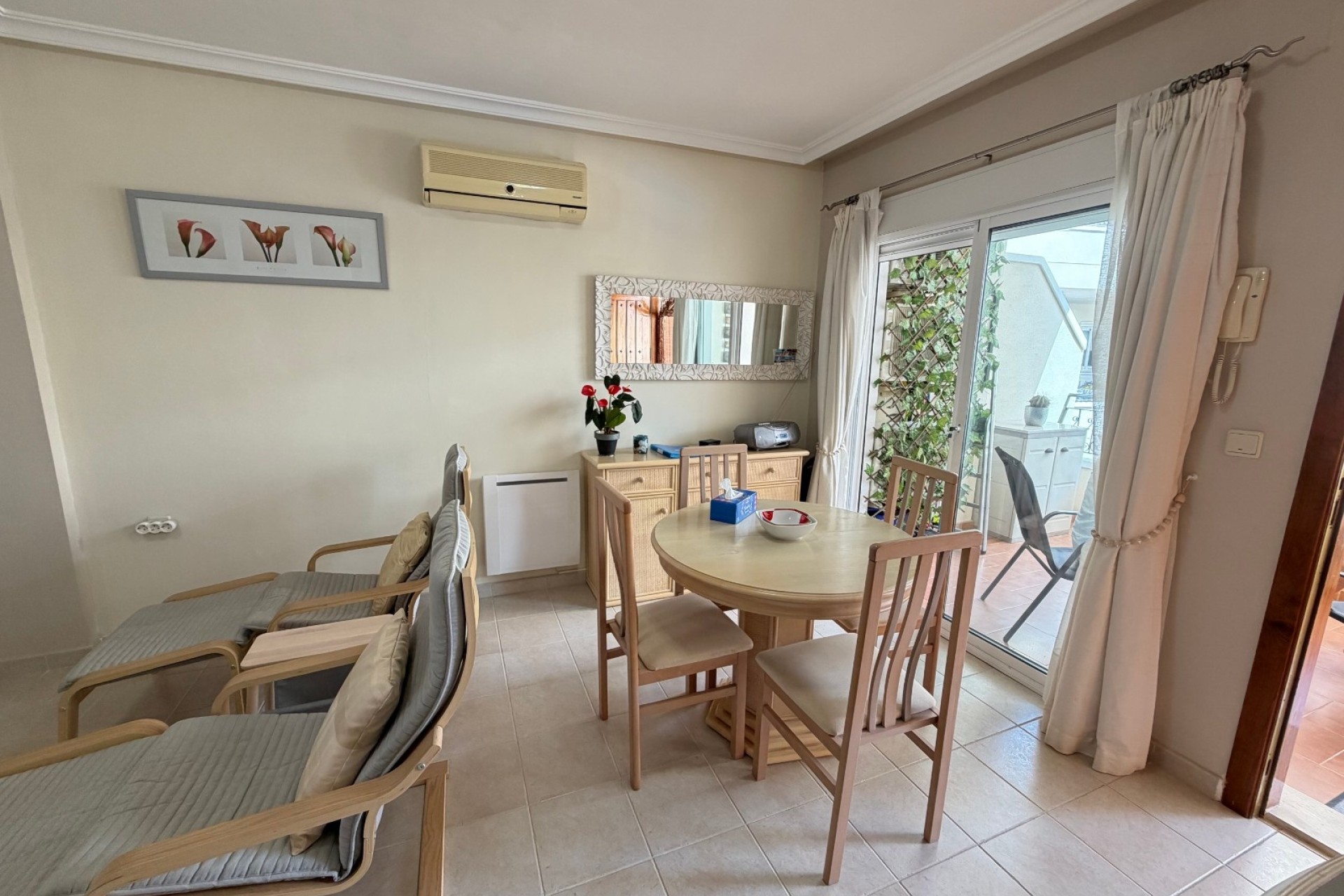 Revente - Appartement -
Jacarilla