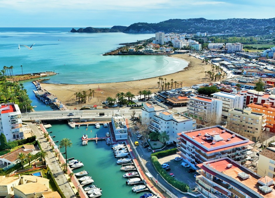 Revente - Appartement -
Jávea