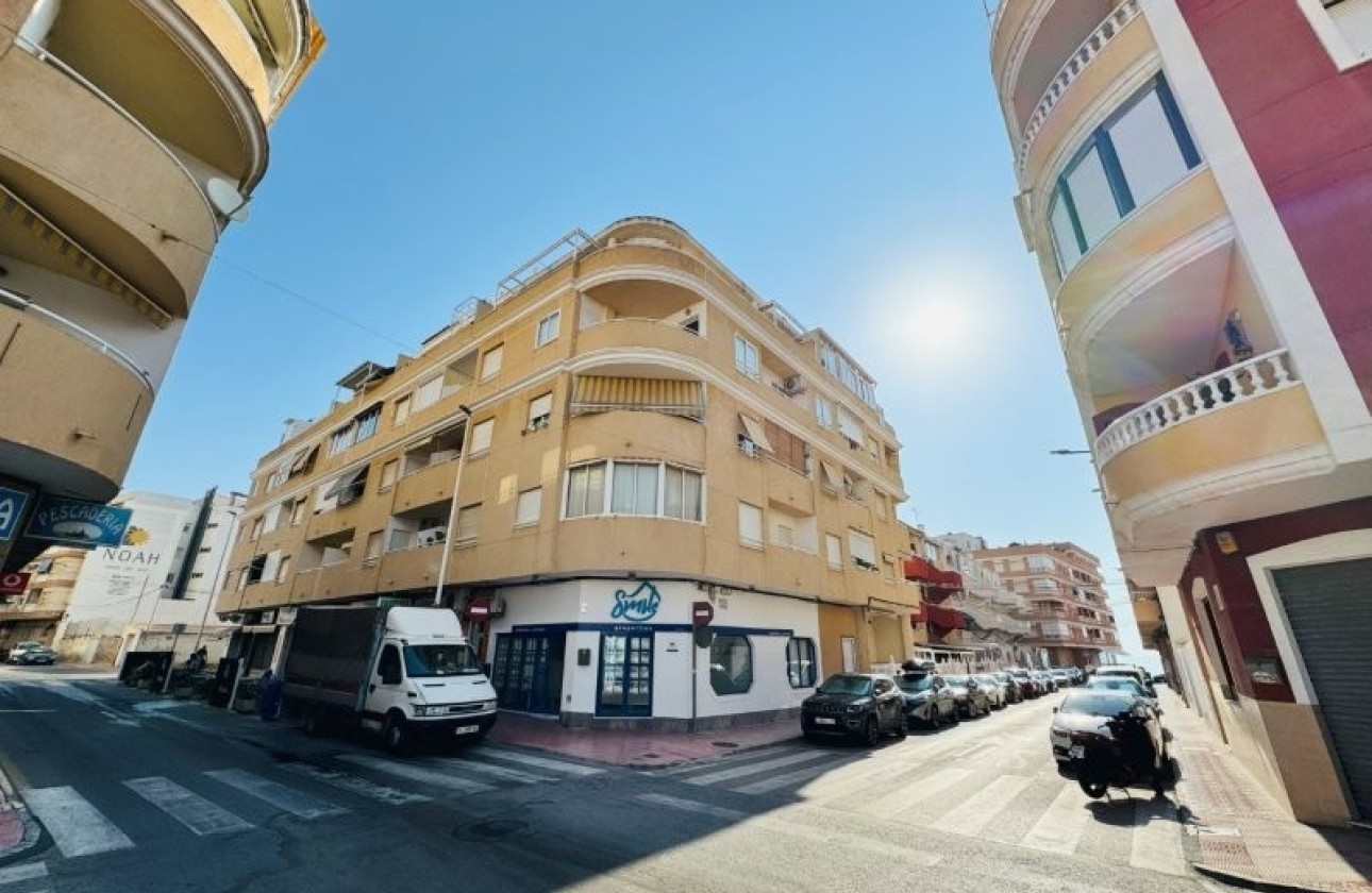 Revente - Appartement -
La Mata - Costa Blanca