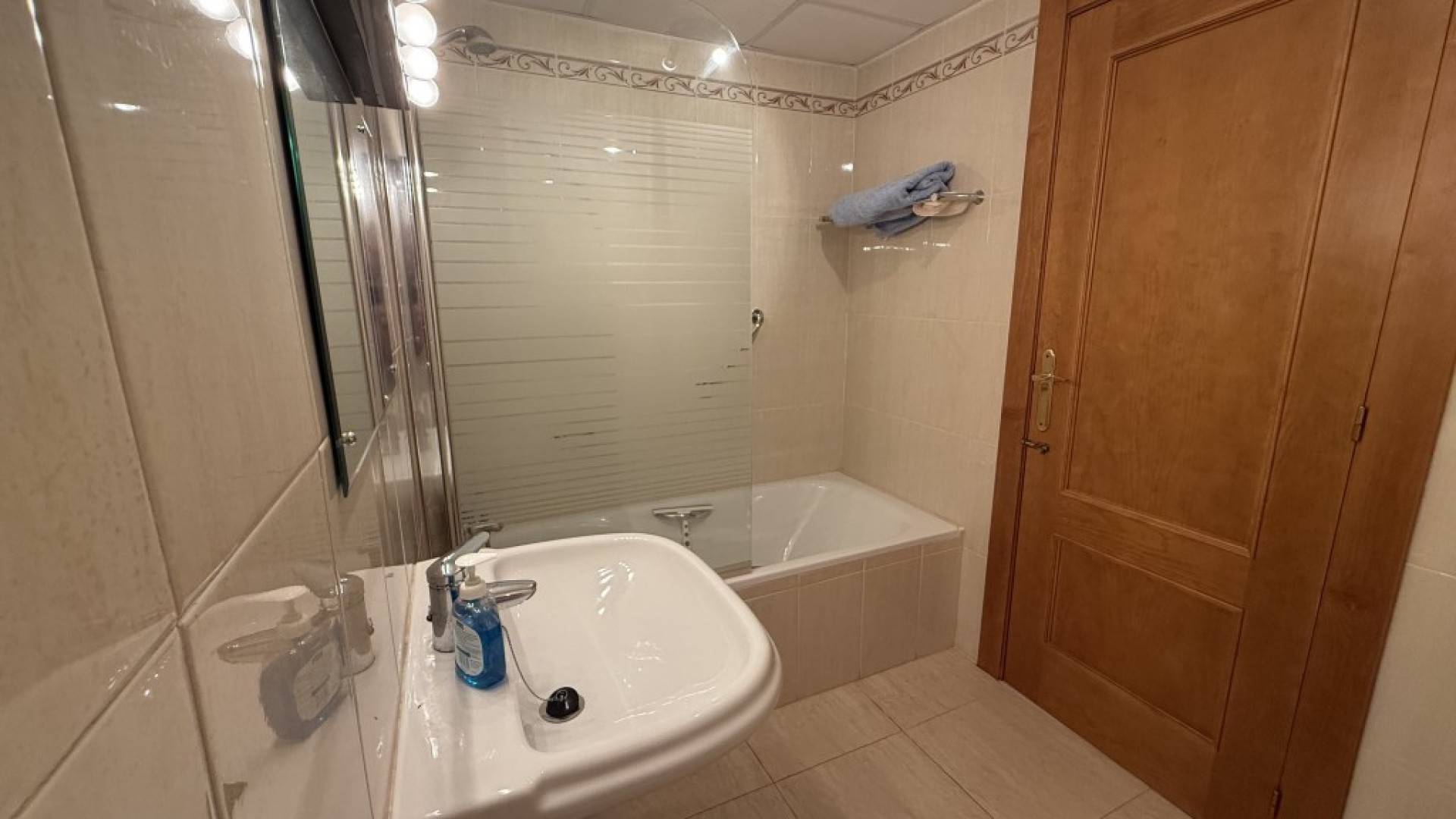 Revente - Appartement -
La Puebla