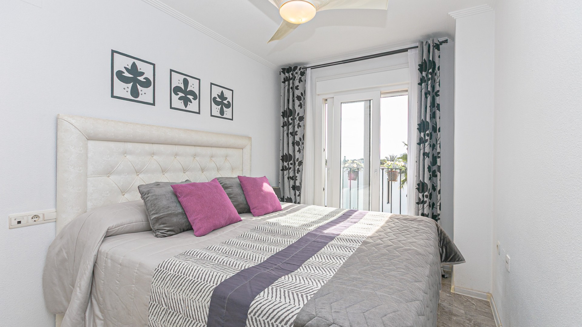 Revente - Appartement -
La Zenia - Beachside