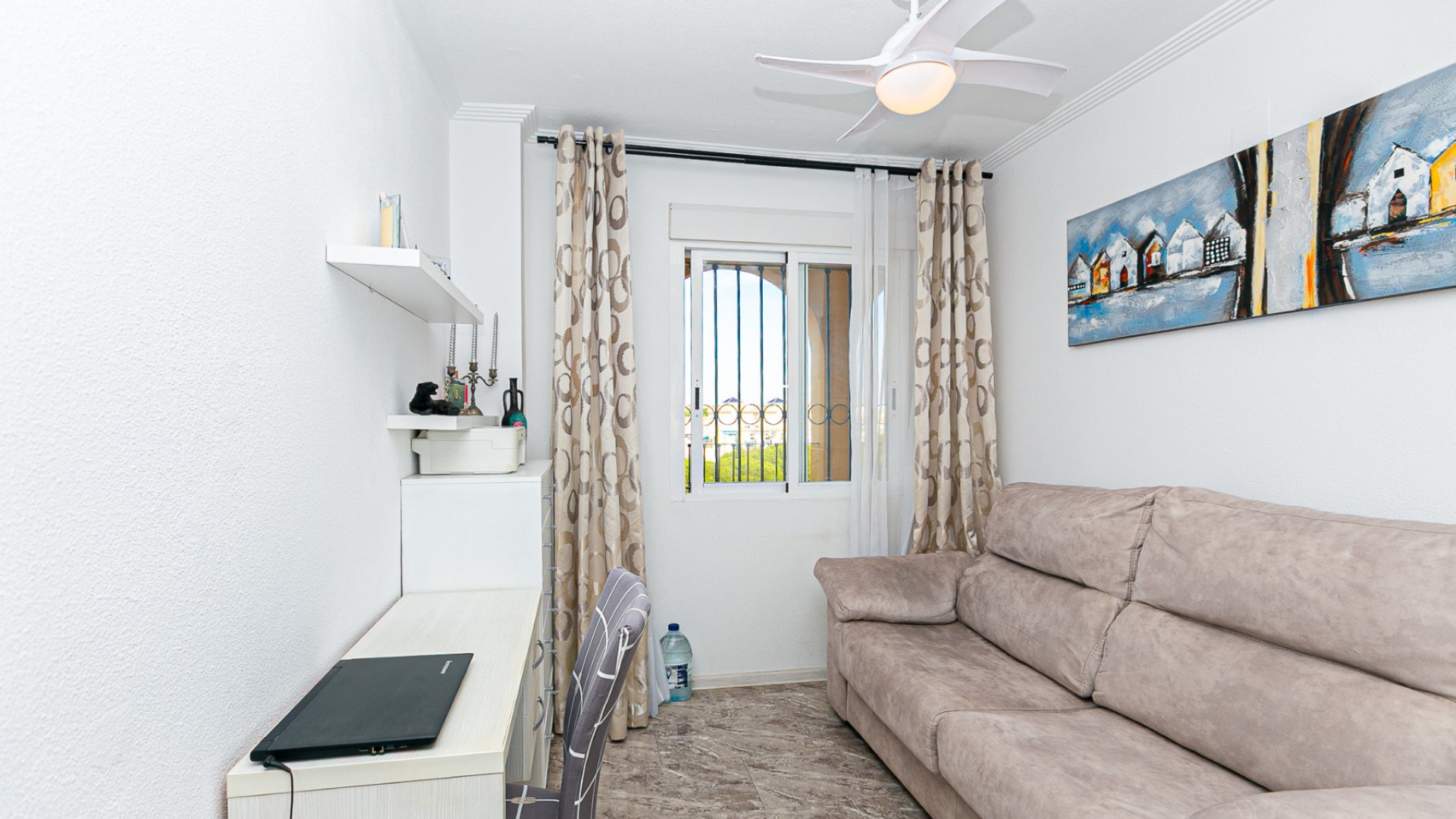 Revente - Appartement -
La Zenia - Beachside