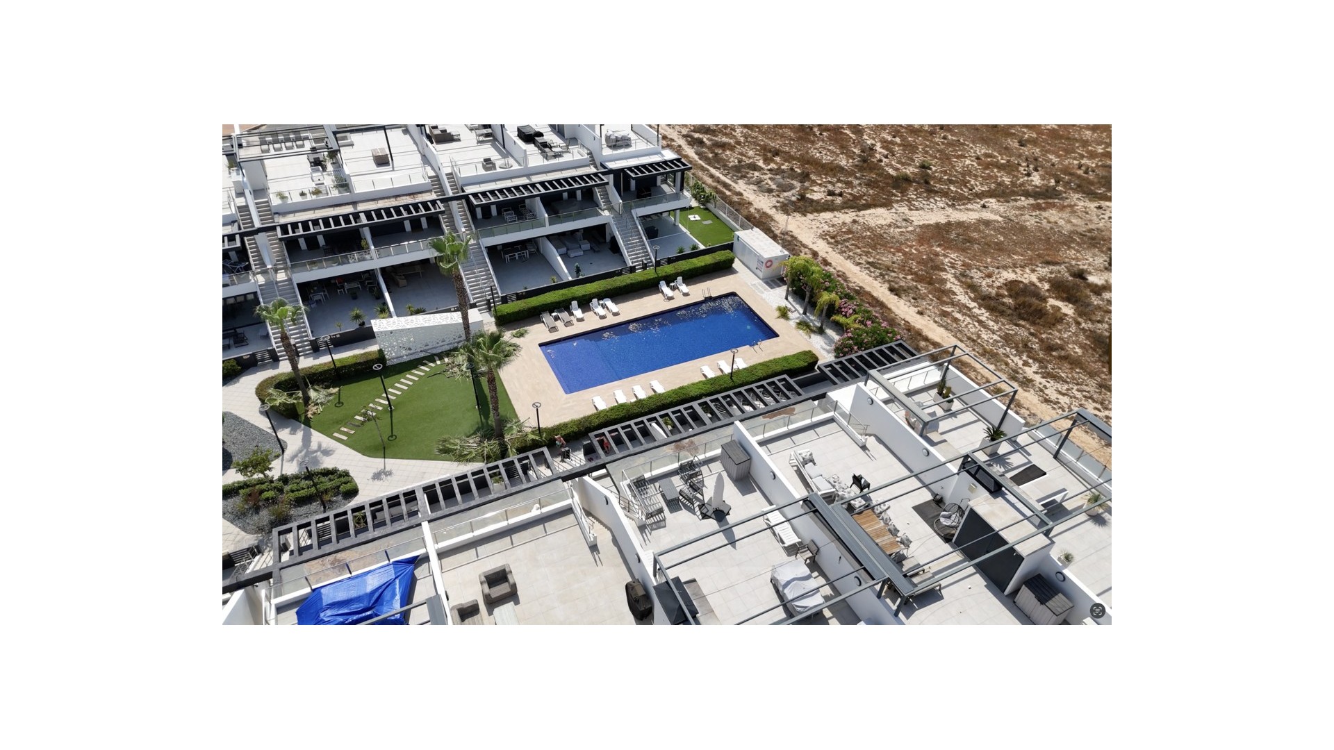 Revente - Appartement -
La Zenia