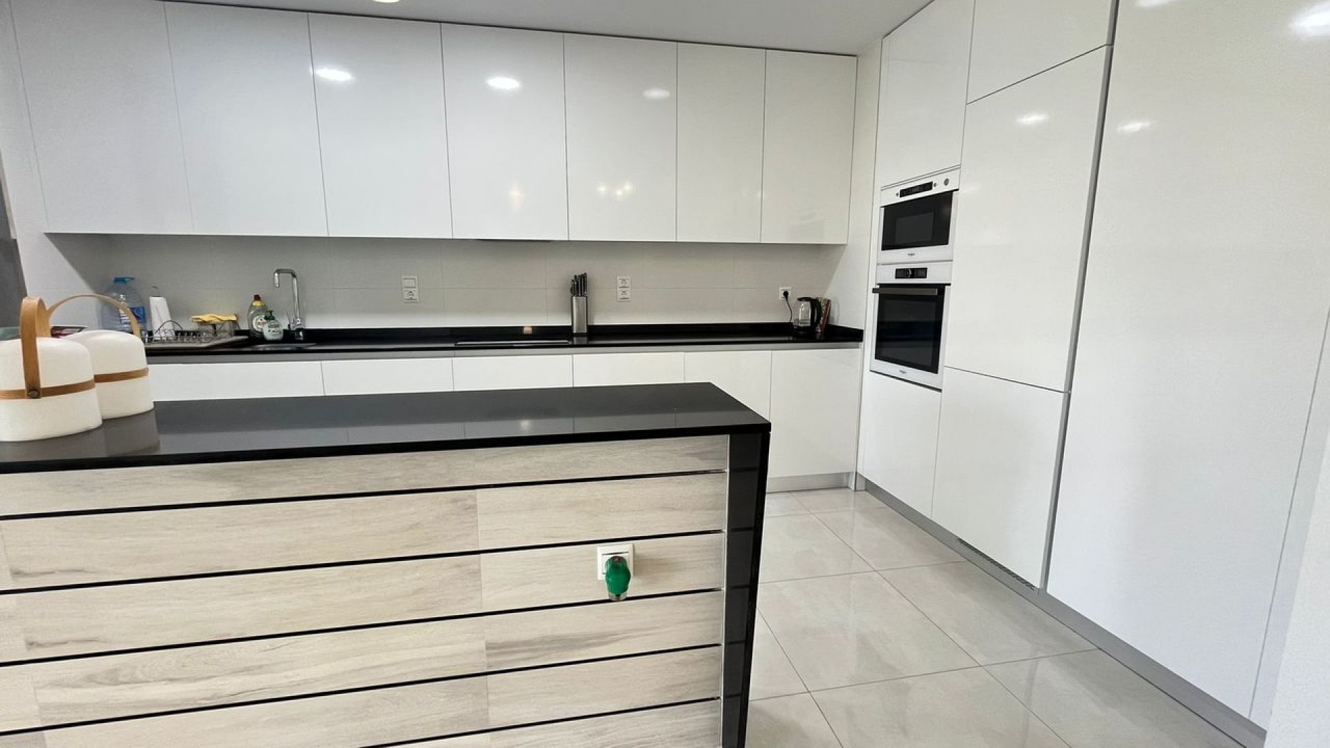 Revente - Appartement -
La Zenia