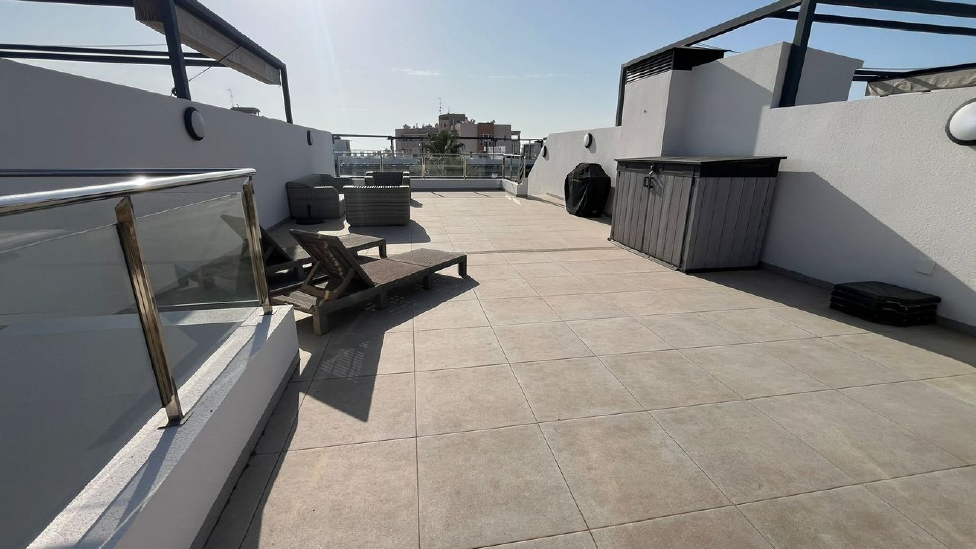 Revente - Appartement -
La Zenia