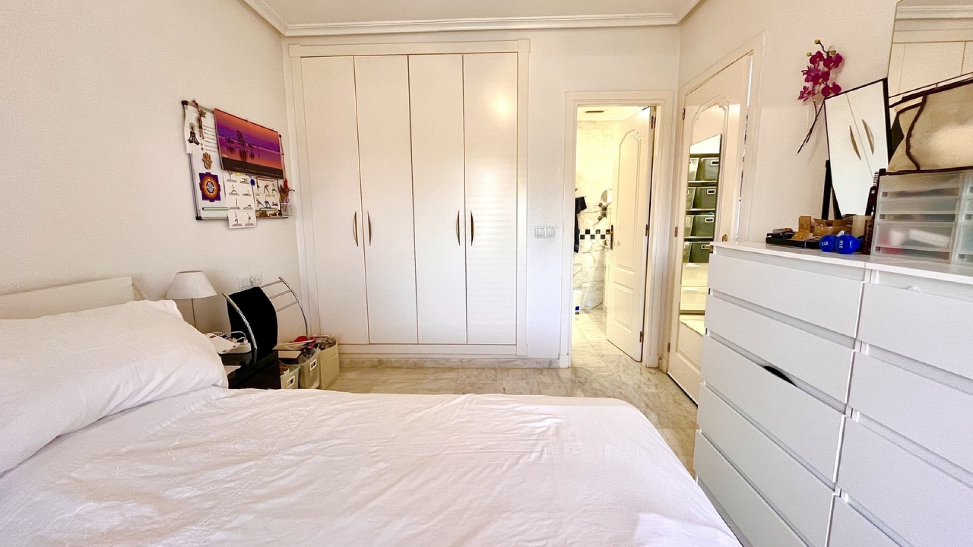 Revente - Appartement -
La Zenia