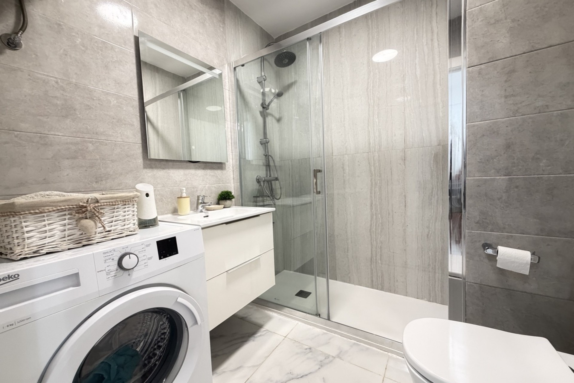 Revente - Appartement -
La Zenia